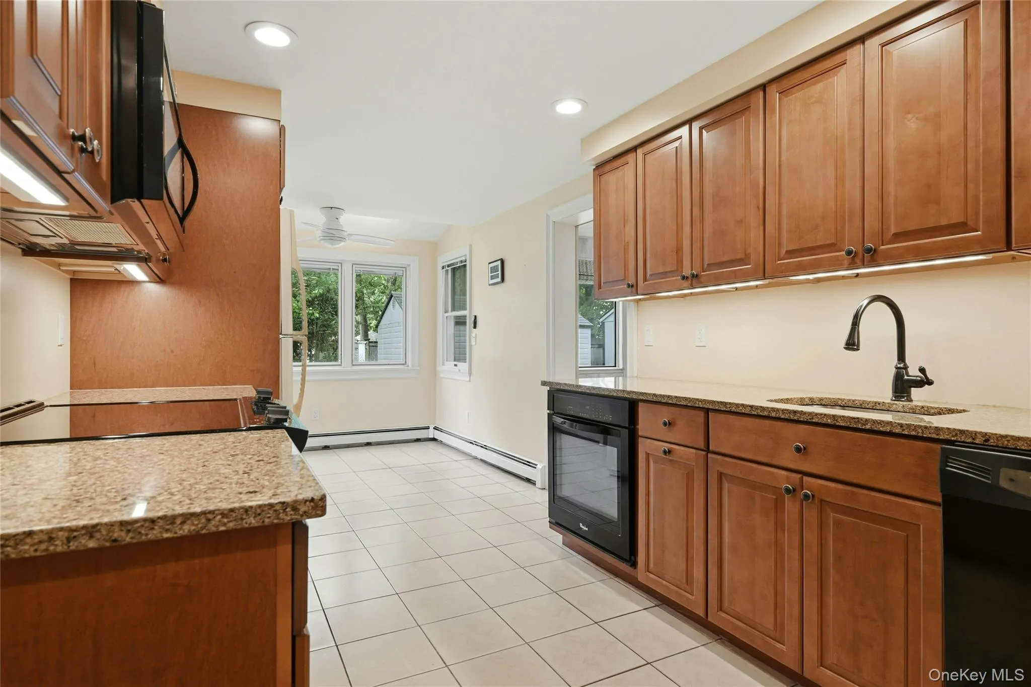 2 Cub Road, Brookhaven, NY, 5 Bedrooms Bedrooms, 10 Rooms Rooms,2 BathroomsBathrooms,Residential,For Rent,Cub,0,KEY996694 2 Cub Road, Brookhaven, NY, 5 Bedrooms Bedrooms, 10 Rooms Rooms,2 BathroomsBathrooms,Residential,For Rent,Cub,0,KEY996694