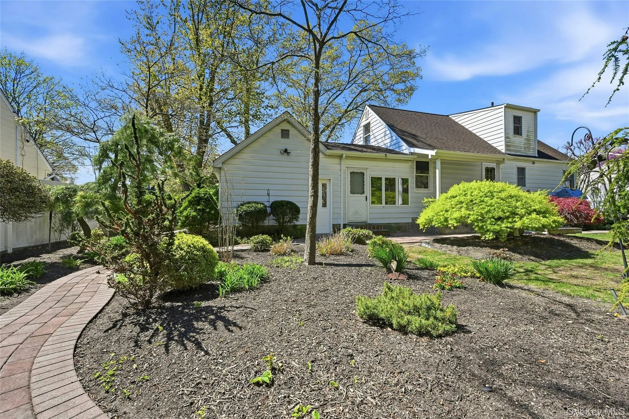 9 Robinson Street, Brookhaven, NY, 4 Bedrooms Bedrooms, 8 Rooms Rooms,2 BathroomsBathrooms,Residential,For Rent,Robinson,0,996696 9 Robinson Street, Brookhaven, NY, 4 Bedrooms Bedrooms, 8 Rooms Rooms,2 BathroomsBathrooms,Residential,For Rent,Robinson,0,996696
