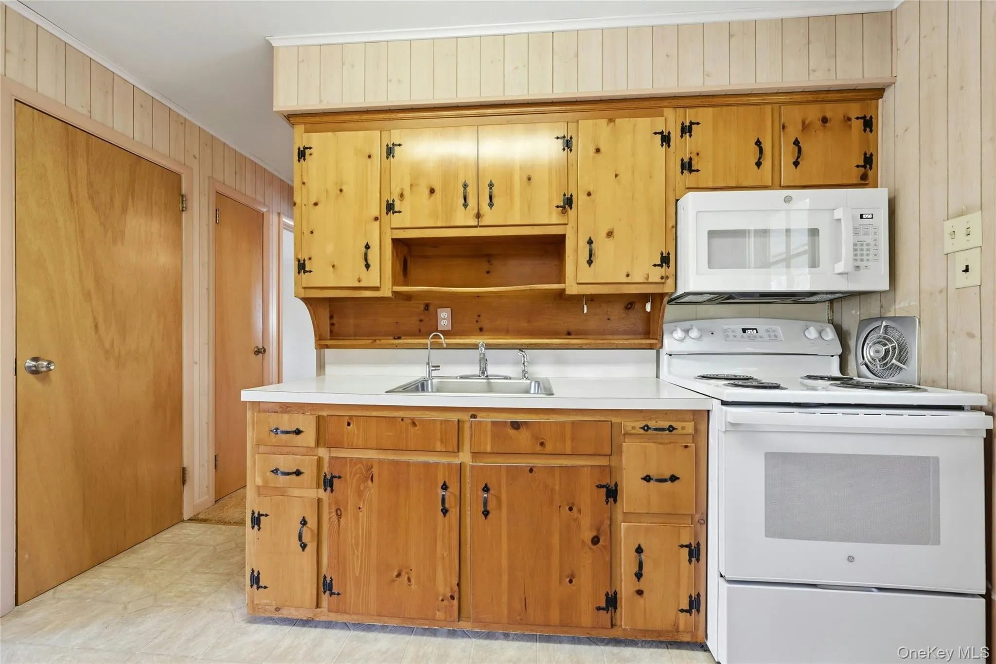 9 Robinson Street, Brookhaven, NY, 4 Bedrooms Bedrooms, 8 Rooms Rooms,2 BathroomsBathrooms,Residential,For Rent,Robinson,0,996696 9 Robinson Street, Brookhaven, NY, 4 Bedrooms Bedrooms, 8 Rooms Rooms,2 BathroomsBathrooms,Residential,For Rent,Robinson,0,996696
