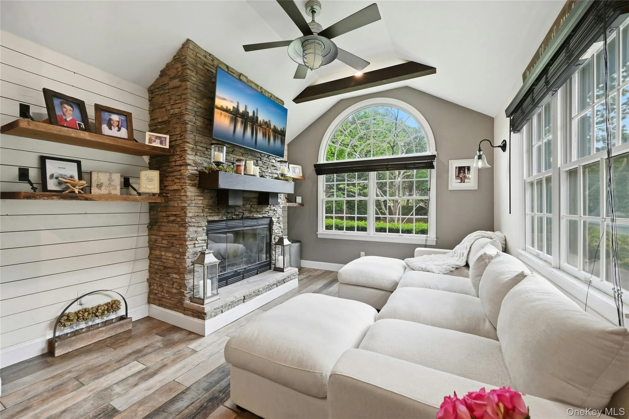 5 Judges Lane, Smithtown, NY, 3 Bedrooms Bedrooms, 7 Rooms Rooms,2 BathroomsBathrooms,Residential,For Rent,Judges,0,996702 5 Judges Lane, Smithtown, NY, 3 Bedrooms Bedrooms, 7 Rooms Rooms,2 BathroomsBathrooms,Residential,For Rent,Judges,0,996702
