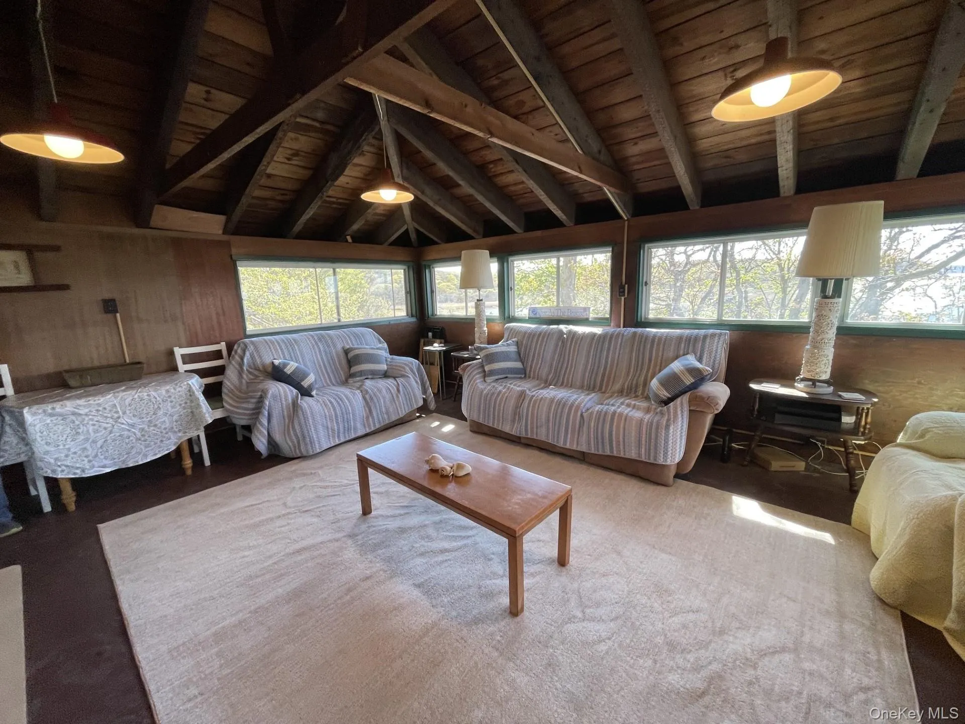 1834A Edwards Avenue, Riverhead, NY, 3 Bedrooms Bedrooms, 6 Rooms Rooms,1 BathroomBathrooms,Residential Lease,For Rent,Edwards,0,996704 1834A Edwards Avenue, Riverhead, NY, 3 Bedrooms Bedrooms, 6 Rooms Rooms,1 BathroomBathrooms,Residential Lease,For Rent,Edwards,0,996704