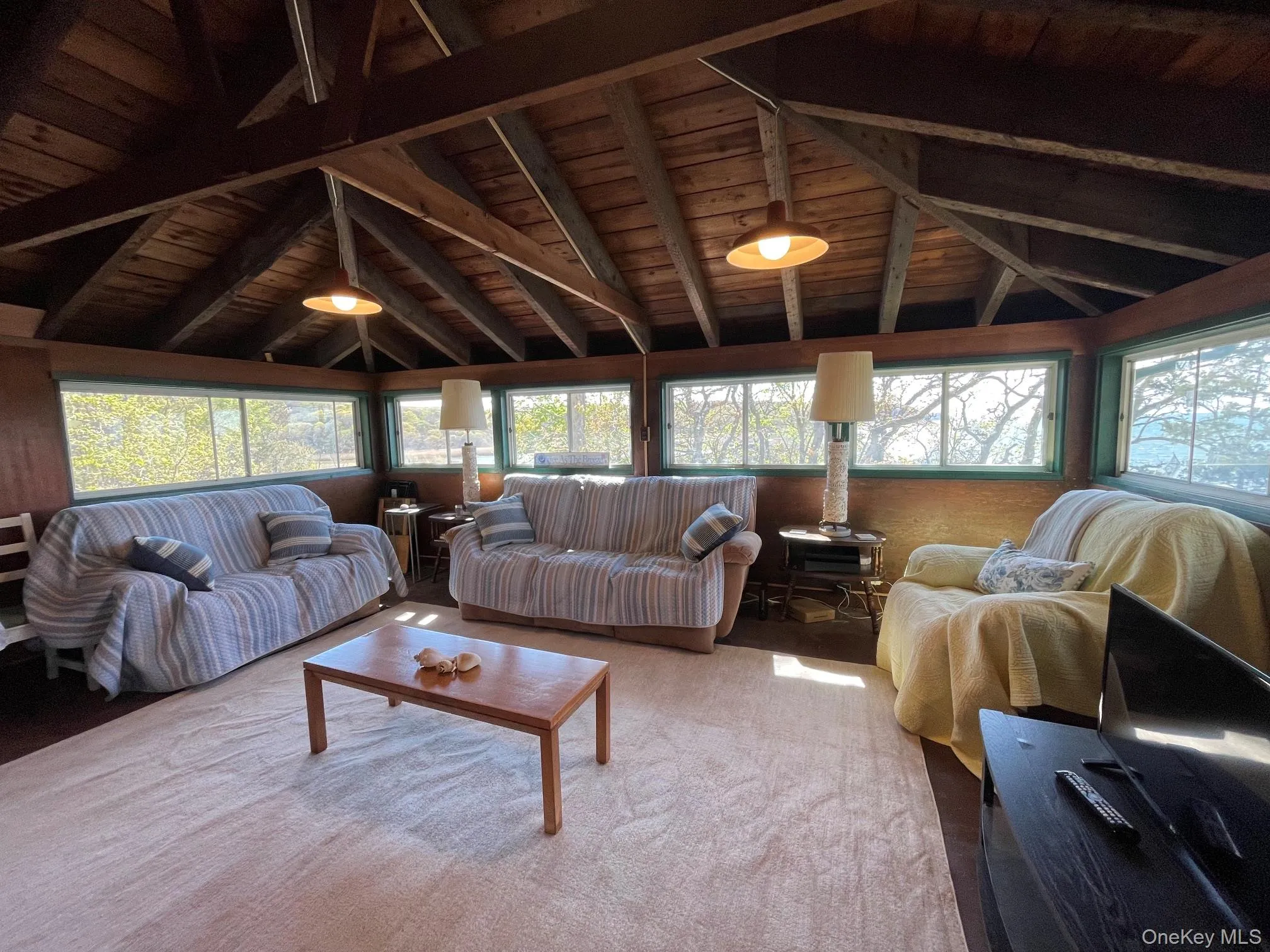 1834A Edwards Avenue, Riverhead, NY, 3 Bedrooms Bedrooms, 6 Rooms Rooms,1 BathroomBathrooms,Residential Lease,For Rent,Edwards,0,996704 1834A Edwards Avenue, Riverhead, NY, 3 Bedrooms Bedrooms, 6 Rooms Rooms,1 BathroomBathrooms,Residential Lease,For Rent,Edwards,0,996704