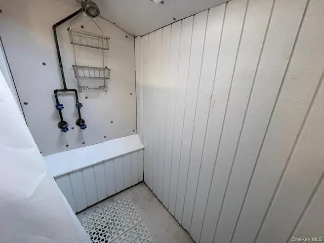 1834A Edwards Avenue, Riverhead, NY, 3 Bedrooms Bedrooms, 6 Rooms Rooms,1 BathroomBathrooms,Residential Lease,For Rent,Edwards,0,996704 1834A Edwards Avenue, Riverhead, NY, 3 Bedrooms Bedrooms, 6 Rooms Rooms,1 BathroomBathrooms,Residential Lease,For Rent,Edwards,0,996704