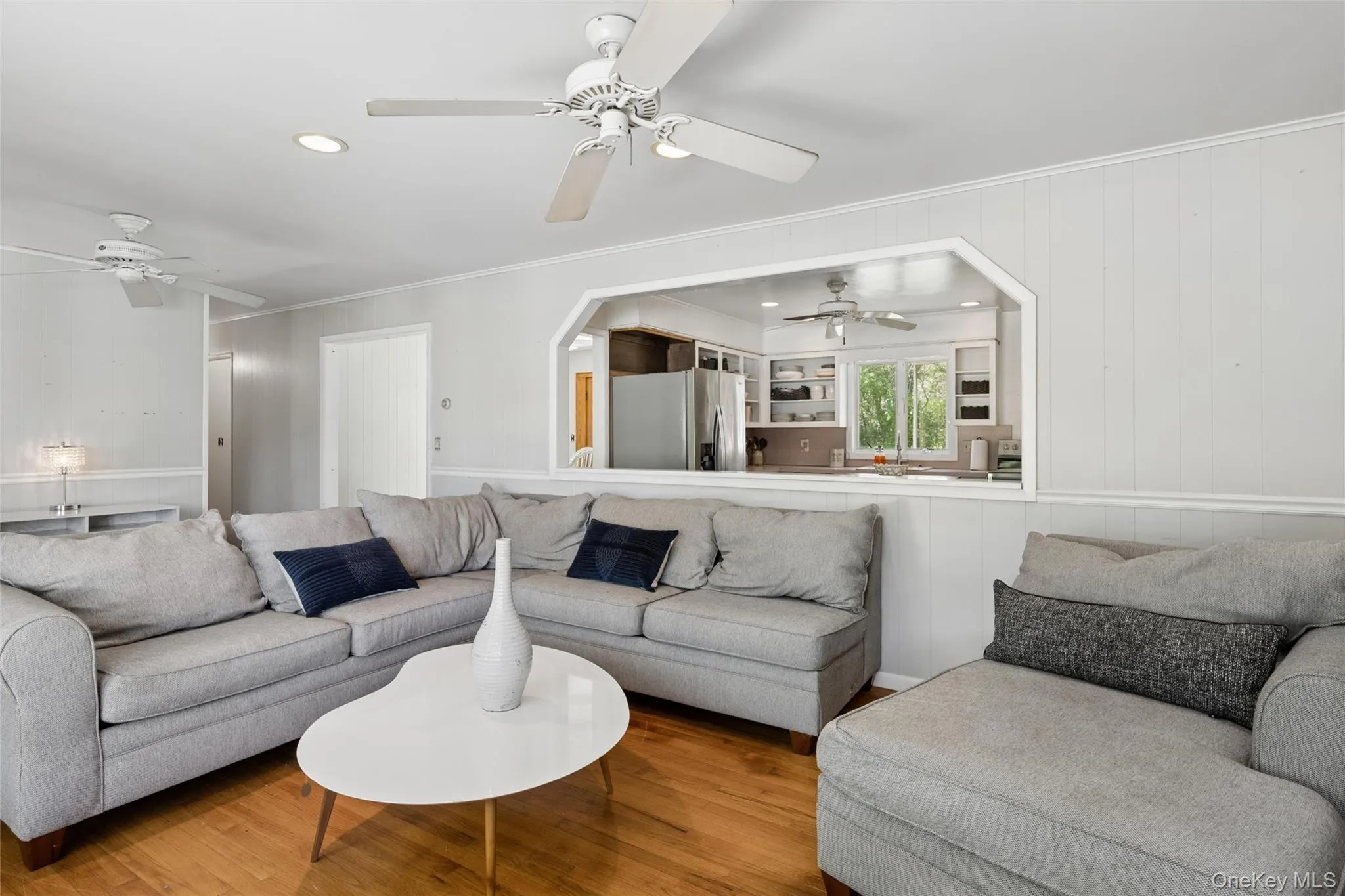 11 Columbia Street, Southampton, NY, 4 Bedrooms Bedrooms, 10 Rooms Rooms,2 BathroomsBathrooms,Residential,For Rent,Columbia,0,996711 11 Columbia Street, Southampton, NY, 4 Bedrooms Bedrooms, 10 Rooms Rooms,2 BathroomsBathrooms,Residential,For Rent,Columbia,0,996711
