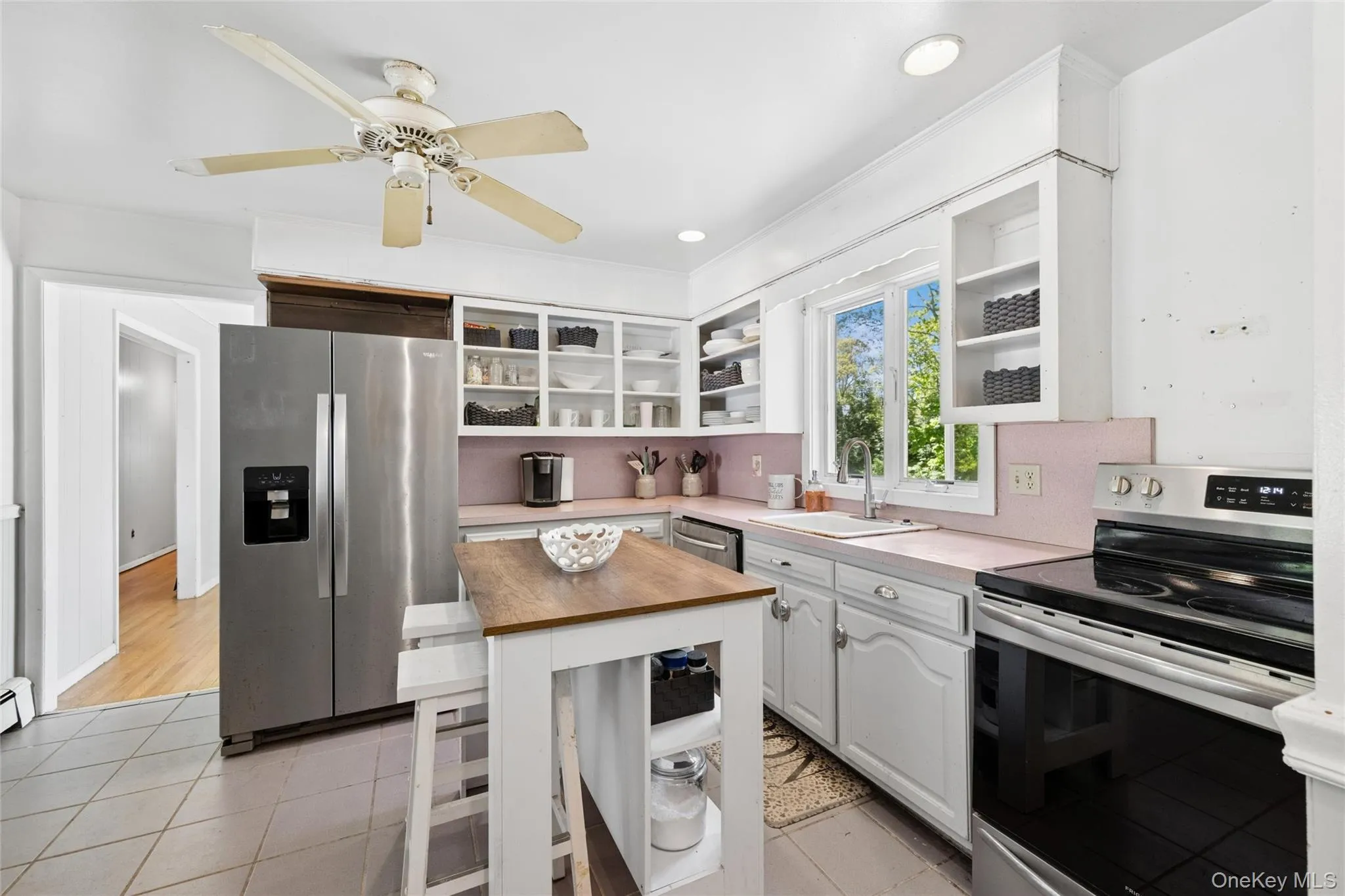 11 Columbia Street, Southampton, NY, 4 Bedrooms Bedrooms, 10 Rooms Rooms,2 BathroomsBathrooms,Residential,For Rent,Columbia,0,996711 11 Columbia Street, Southampton, NY, 4 Bedrooms Bedrooms, 10 Rooms Rooms,2 BathroomsBathrooms,Residential,For Rent,Columbia,0,996711