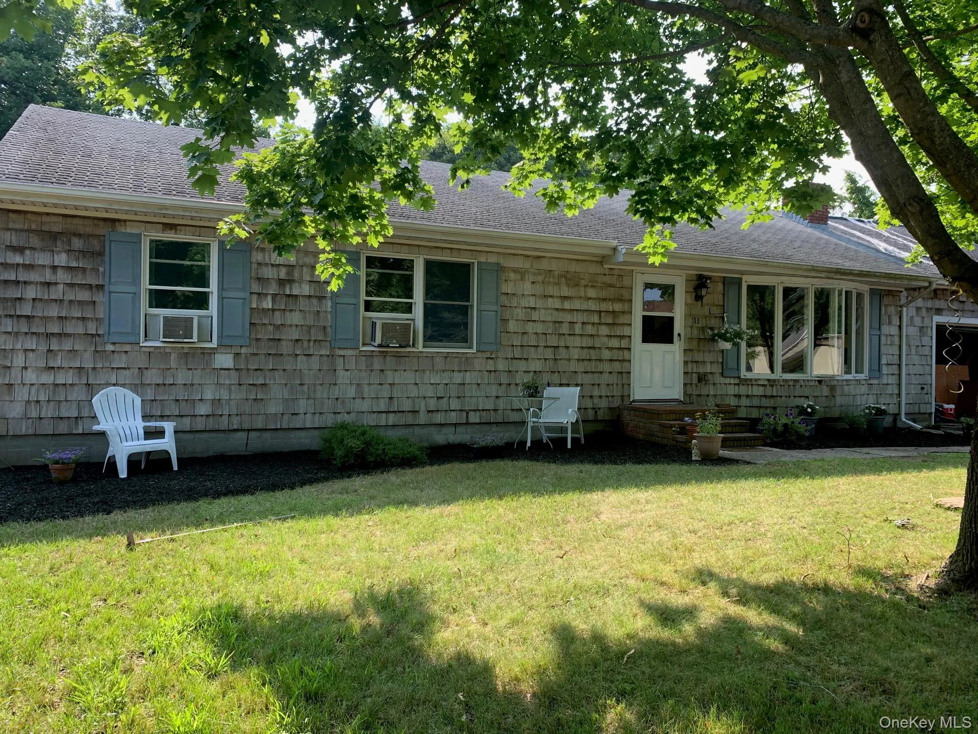 11 Columbia Street, Southampton, NY, 4 Bedrooms Bedrooms, 10 Rooms Rooms,2 BathroomsBathrooms,Residential,For Rent,Columbia,0,996711 11 Columbia Street, Southampton, NY, 4 Bedrooms Bedrooms, 10 Rooms Rooms,2 BathroomsBathrooms,Residential,For Rent,Columbia,0,996711