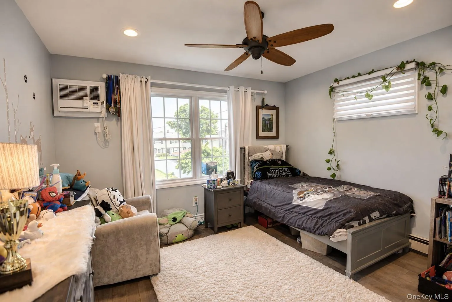 Fifth bedroom Fifth bedroom