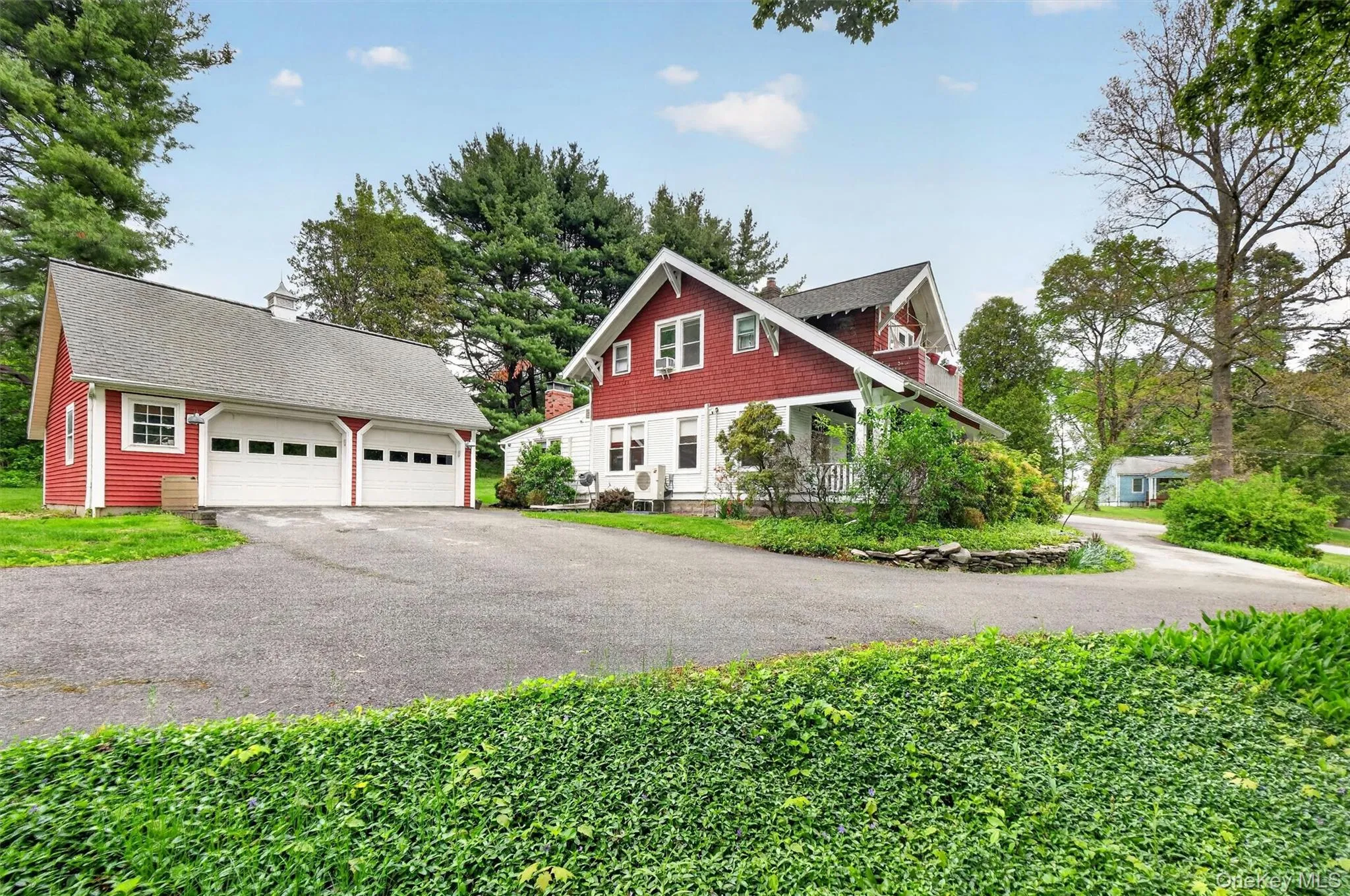 Detached 2 car garage with Loft Detached 2 car garage with Loft