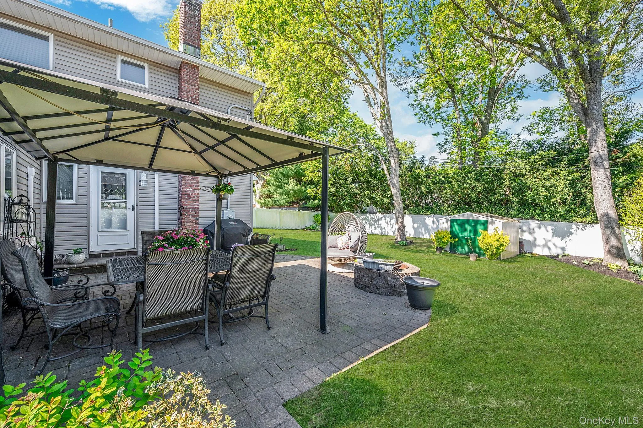 40 Boxwood Drive, Smithtown, NY, 5 Bedrooms Bedrooms, 10 Rooms Rooms,3 BathroomsBathrooms,Residential Sale,For Rent,Boxwood,0,996745 40 Boxwood Drive, Smithtown, NY, 5 Bedrooms Bedrooms, 10 Rooms Rooms,3 BathroomsBathrooms,Residential Sale,For Rent,Boxwood,0,996745