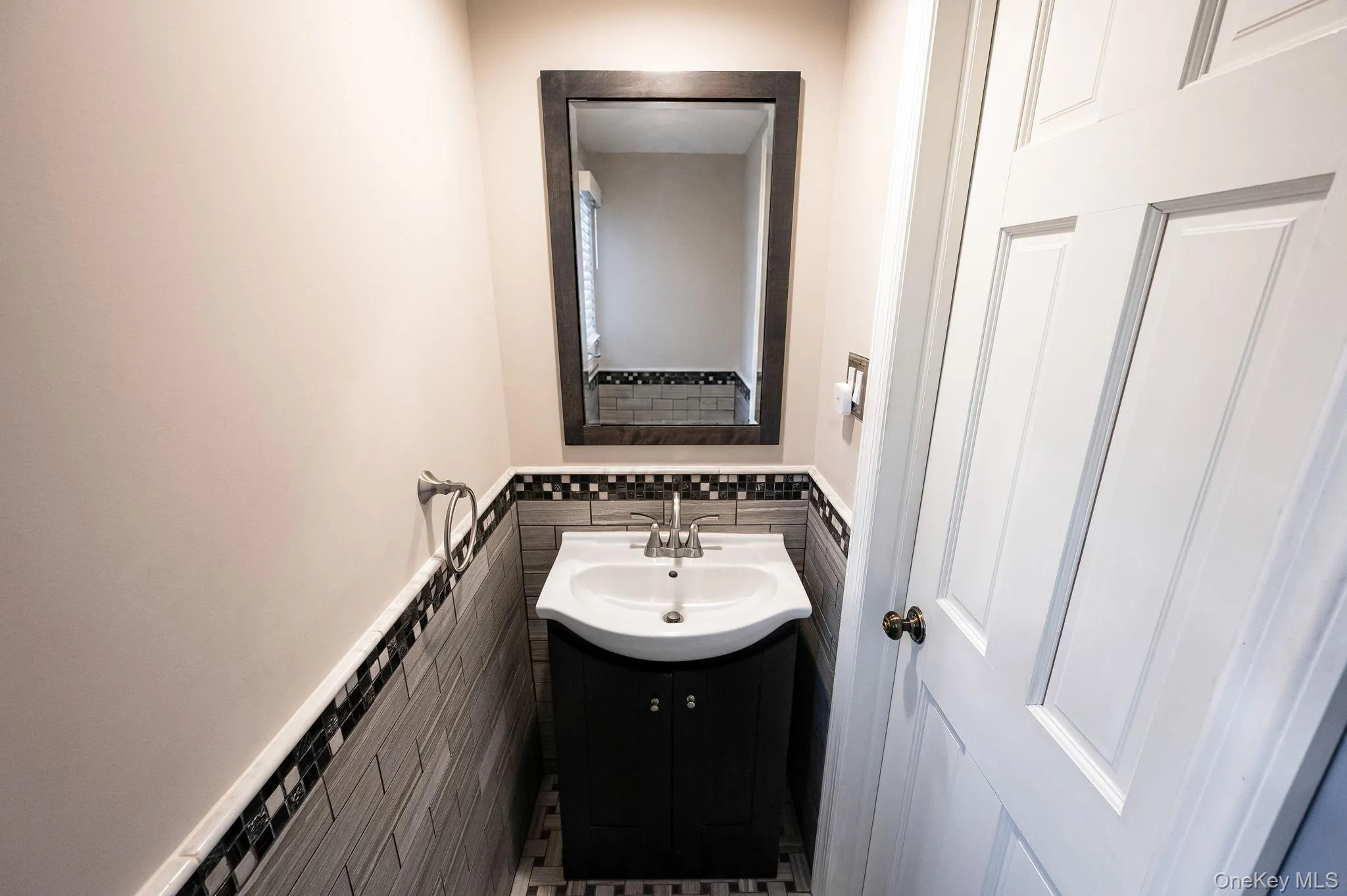 40 Boxwood Drive, Smithtown, NY, 5 Bedrooms Bedrooms, 10 Rooms Rooms,3 BathroomsBathrooms,Residential Sale,For Rent,Boxwood,0,996745 40 Boxwood Drive, Smithtown, NY, 5 Bedrooms Bedrooms, 10 Rooms Rooms,3 BathroomsBathrooms,Residential Sale,For Rent,Boxwood,0,996745