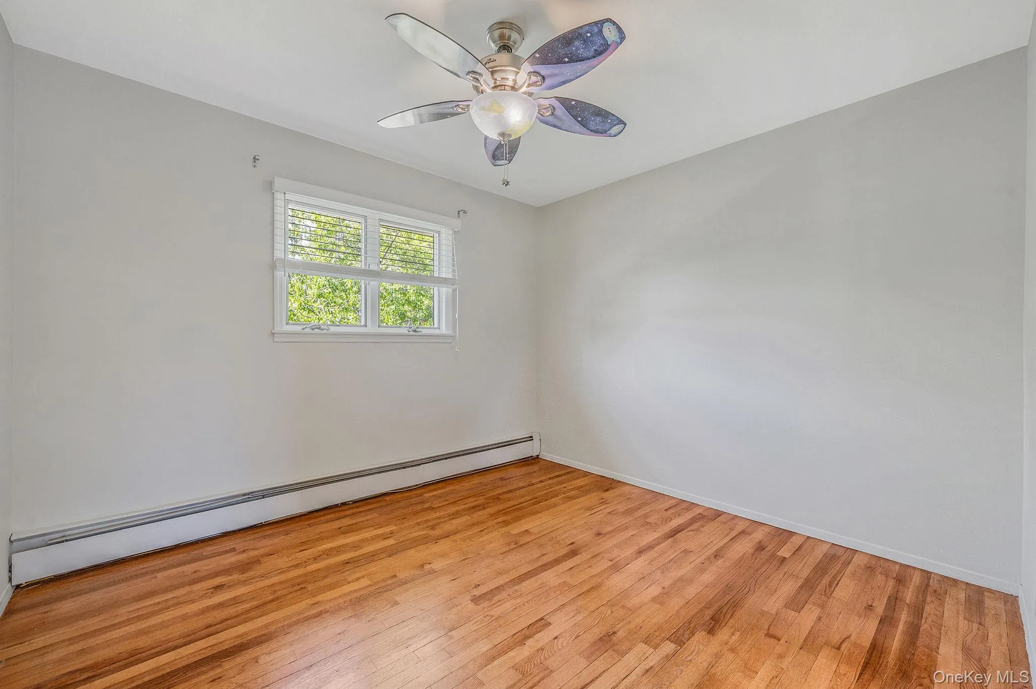 40 Boxwood Drive, Smithtown, NY, 5 Bedrooms Bedrooms, 10 Rooms Rooms,3 BathroomsBathrooms,Residential Sale,For Rent,Boxwood,0,996745 40 Boxwood Drive, Smithtown, NY, 5 Bedrooms Bedrooms, 10 Rooms Rooms,3 BathroomsBathrooms,Residential Sale,For Rent,Boxwood,0,996745