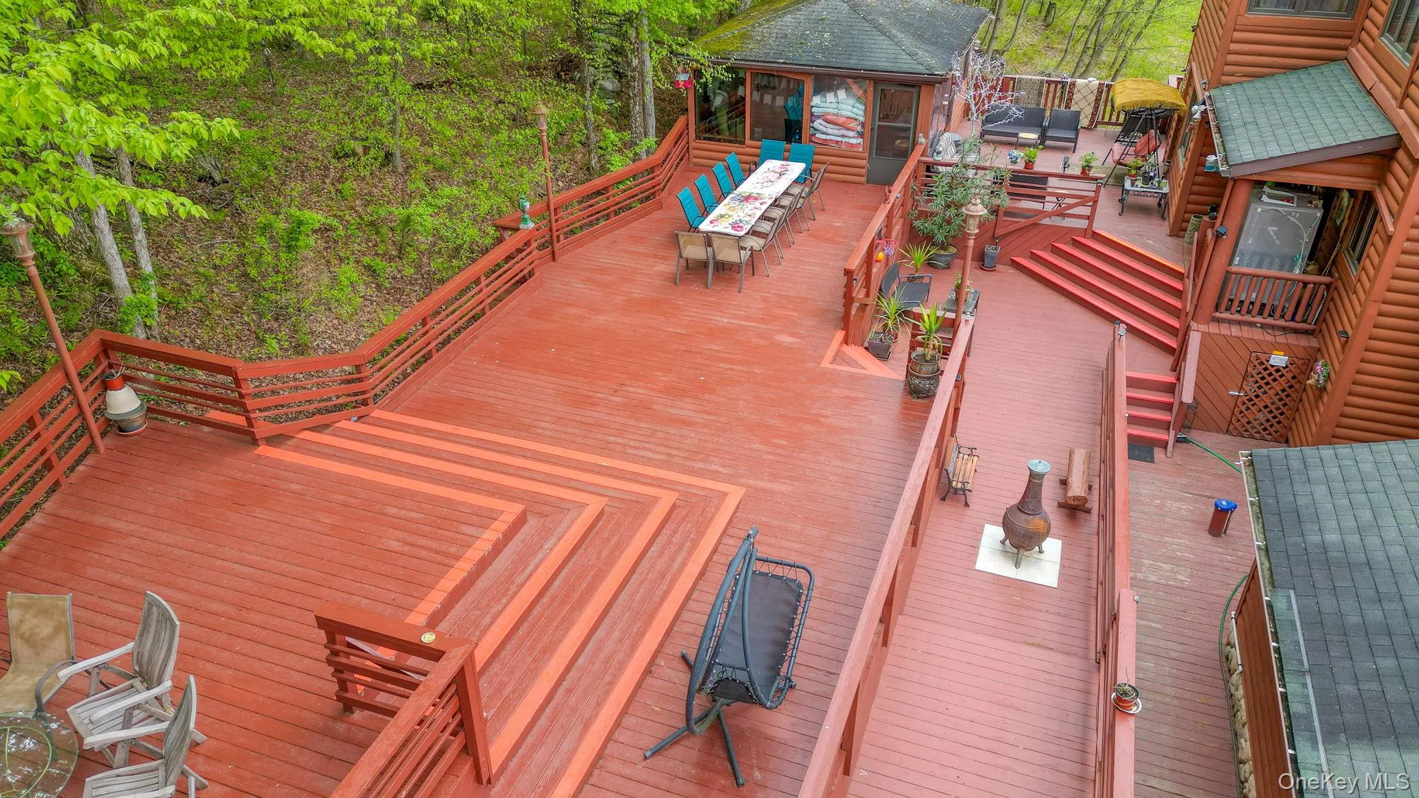 Multi teared deck with Screened room Multi teared deck with Screened room