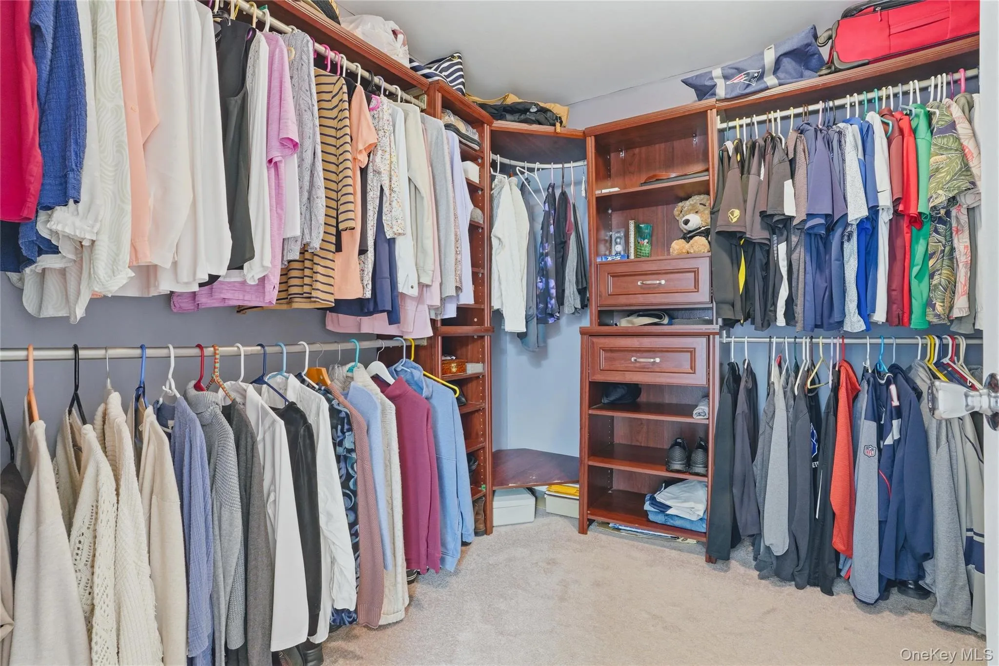 Walk-in closet with built-ins Walk-in closet with built-ins