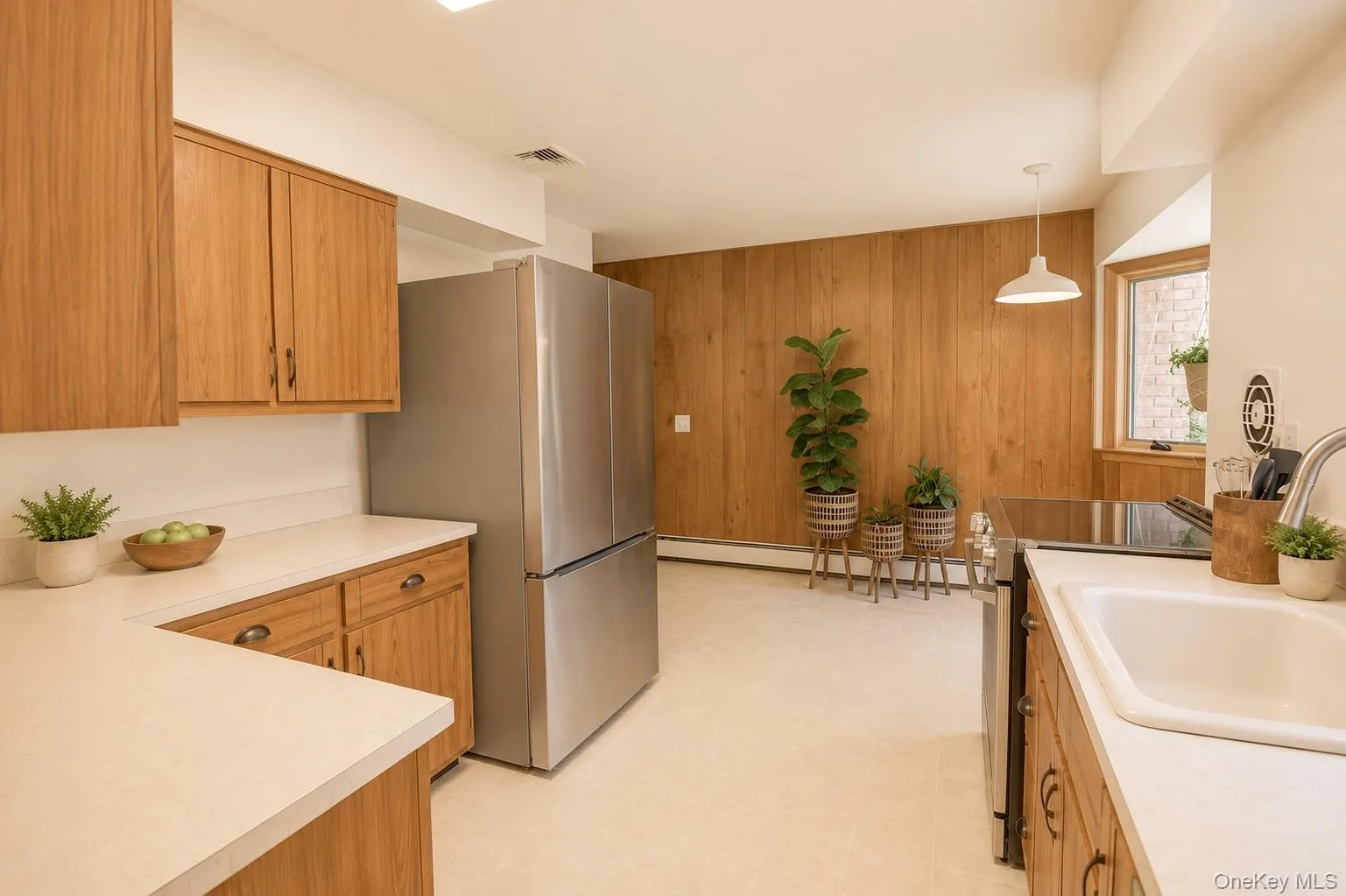 10 Camelot Lane, Brookhaven, NY, 3 Bedrooms Bedrooms, 7 Rooms Rooms,2 BathroomsBathrooms,Residential,For Rent,Camelot,0,996751 10 Camelot Lane, Brookhaven, NY, 3 Bedrooms Bedrooms, 7 Rooms Rooms,2 BathroomsBathrooms,Residential,For Rent,Camelot,0,996751