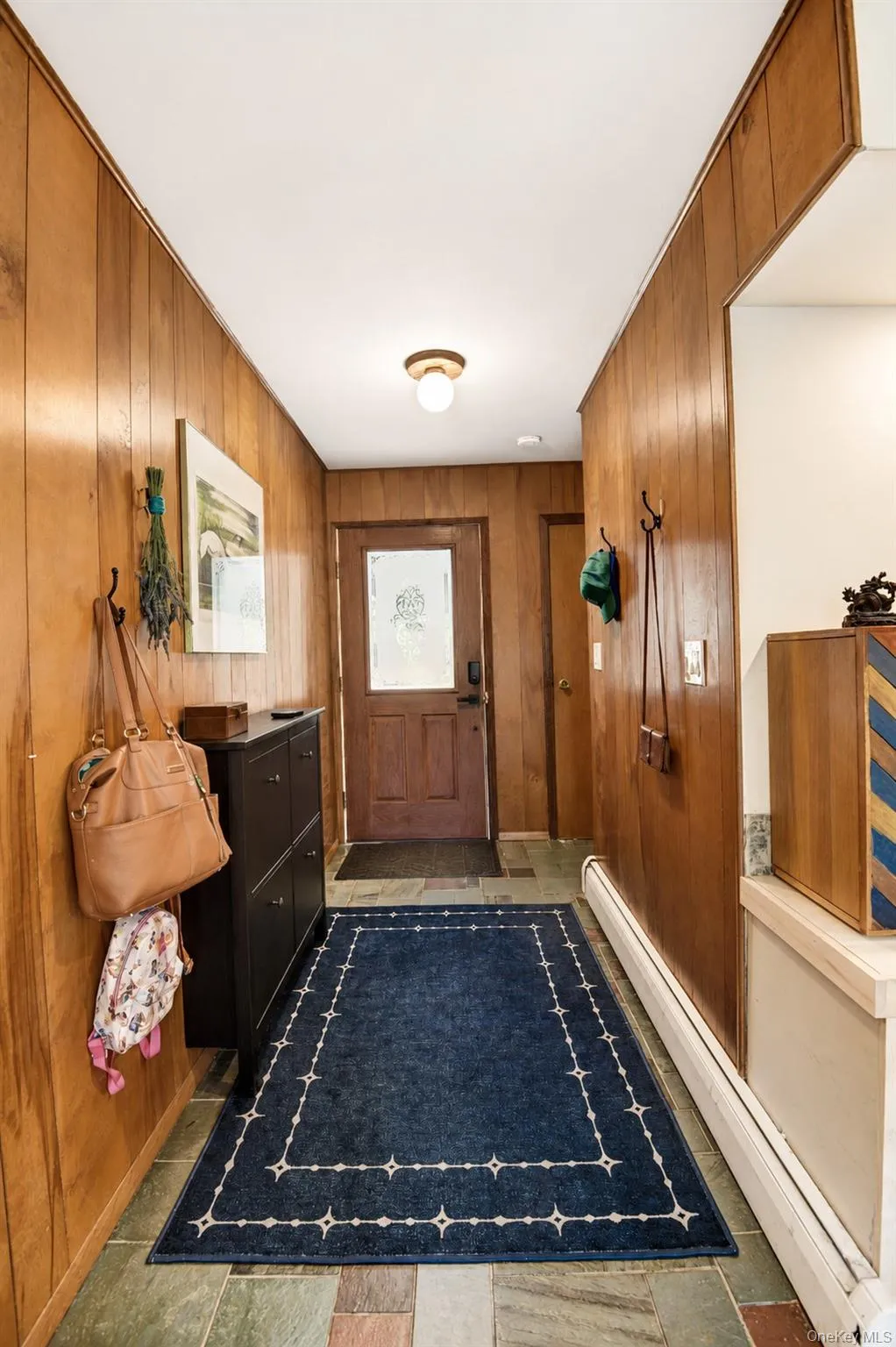Welcoming entryway Welcoming entryway