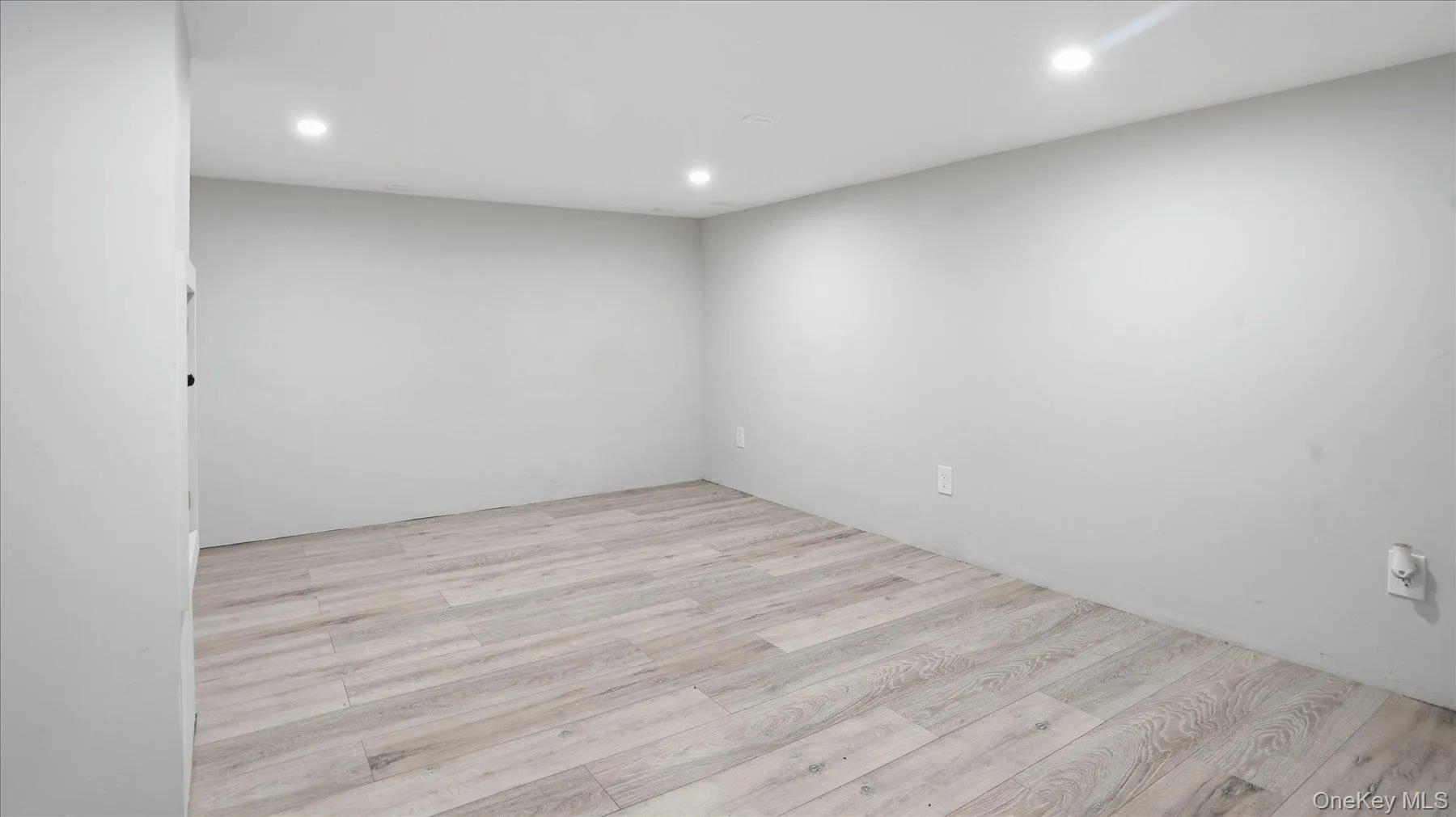 134 Washington Drive, Brookhaven, NY, 3 Bedrooms Bedrooms, 7 Rooms Rooms,2 BathroomsBathrooms,Residential,For Rent,Washington,0,996753 134 Washington Drive, Brookhaven, NY, 3 Bedrooms Bedrooms, 7 Rooms Rooms,2 BathroomsBathrooms,Residential,For Rent,Washington,0,996753