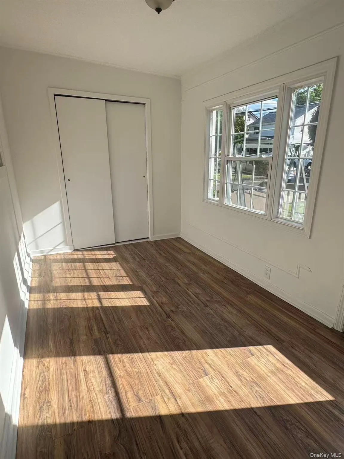 4245 247th Street, New York, NY, 3 Bedrooms Bedrooms, 7 Rooms Rooms,1 BathroomBathrooms,Residential Lease,For Rent,247th,0,996760 4245 247th Street, New York, NY, 3 Bedrooms Bedrooms, 7 Rooms Rooms,1 BathroomBathrooms,Residential Lease,For Rent,247th,0,996760