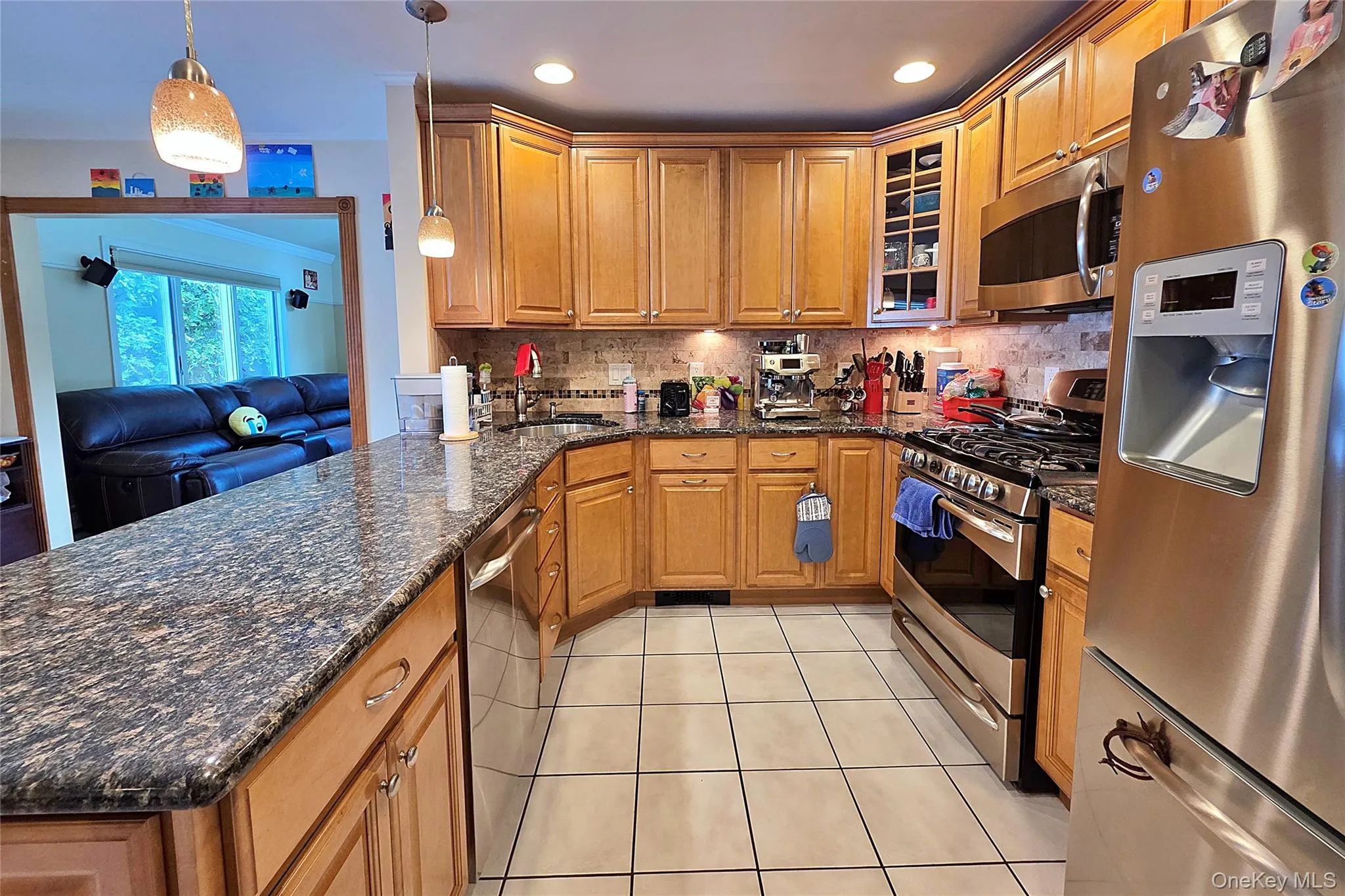 110 Briarwood Lane, Oyster Bay, NY, 3 Bedrooms Bedrooms, 9 Rooms Rooms,2 BathroomsBathrooms,Residential Lease,For Rent,Briarwood,0,996764 110 Briarwood Lane, Oyster Bay, NY, 3 Bedrooms Bedrooms, 9 Rooms Rooms,2 BathroomsBathrooms,Residential Lease,For Rent,Briarwood,0,996764
