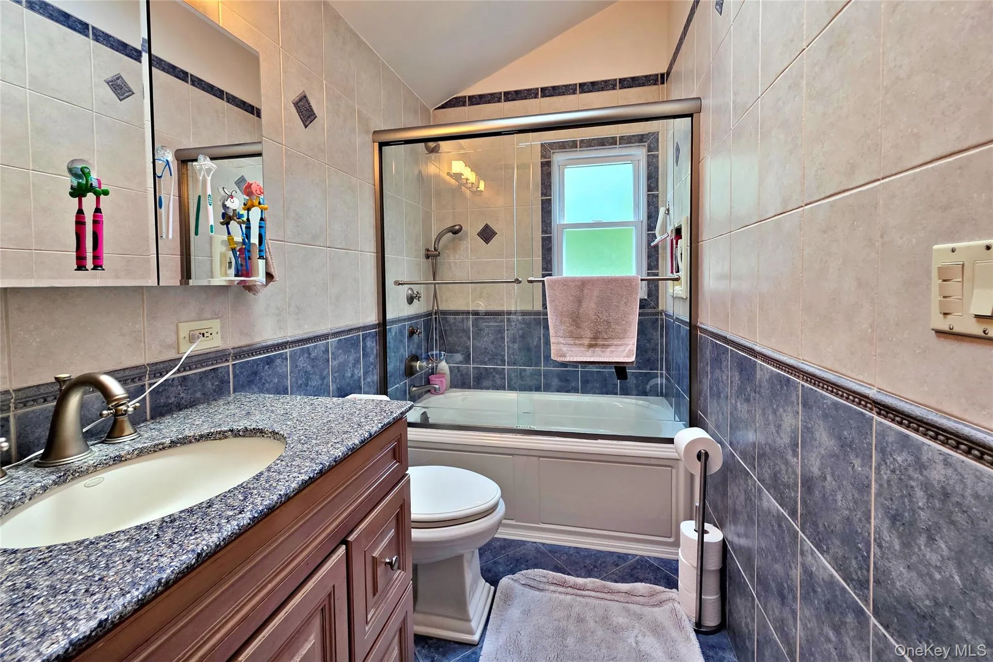 110 Briarwood Lane, Oyster Bay, NY, 3 Bedrooms Bedrooms, 9 Rooms Rooms,2 BathroomsBathrooms,Residential Lease,For Rent,Briarwood,0,996764 110 Briarwood Lane, Oyster Bay, NY, 3 Bedrooms Bedrooms, 9 Rooms Rooms,2 BathroomsBathrooms,Residential Lease,For Rent,Briarwood,0,996764
