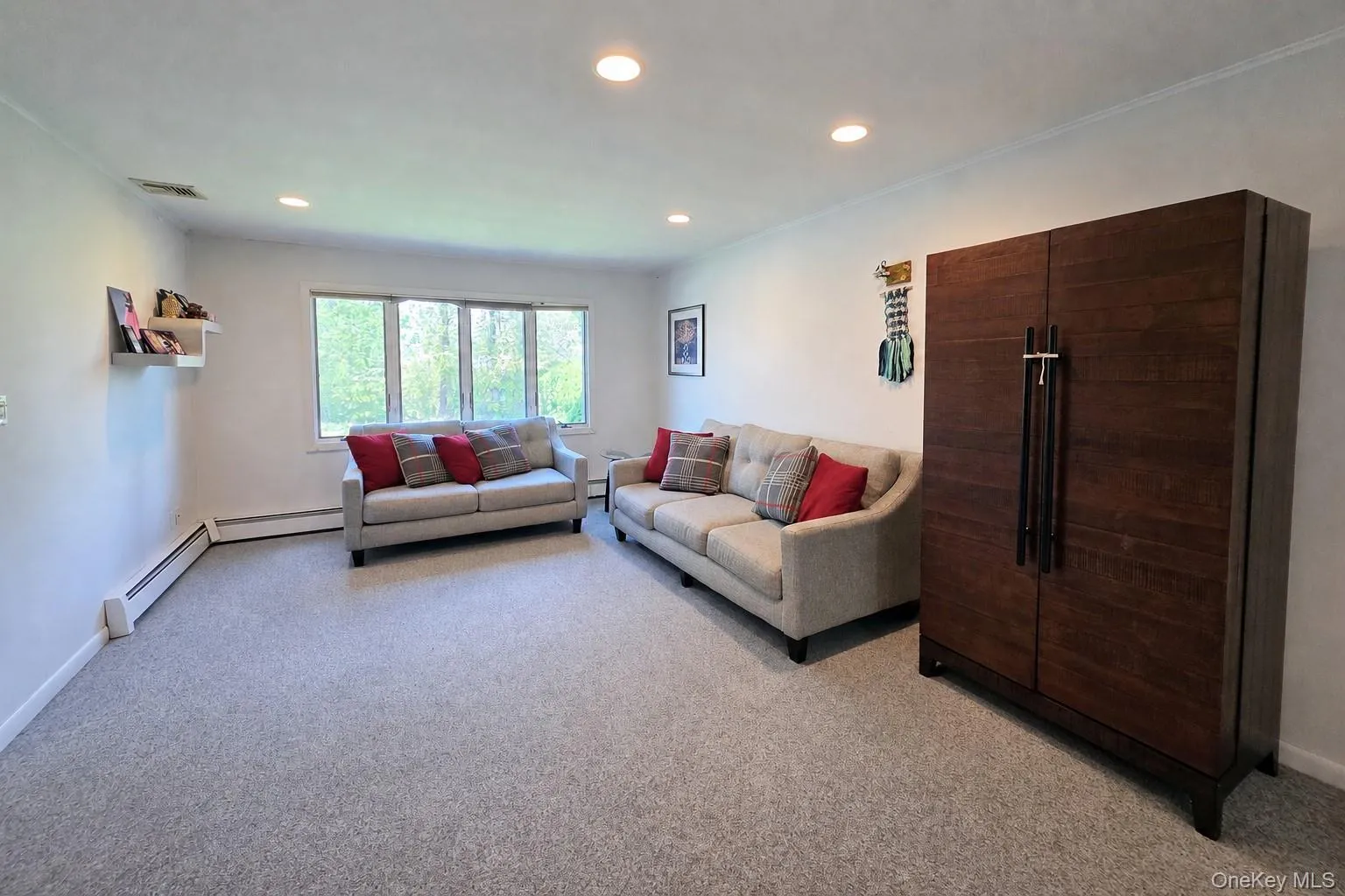 110 Briarwood Lane, Oyster Bay, NY, 3 Bedrooms Bedrooms, 9 Rooms Rooms,2 BathroomsBathrooms,Residential Lease,For Rent,Briarwood,0,996764 110 Briarwood Lane, Oyster Bay, NY, 3 Bedrooms Bedrooms, 9 Rooms Rooms,2 BathroomsBathrooms,Residential Lease,For Rent,Briarwood,0,996764