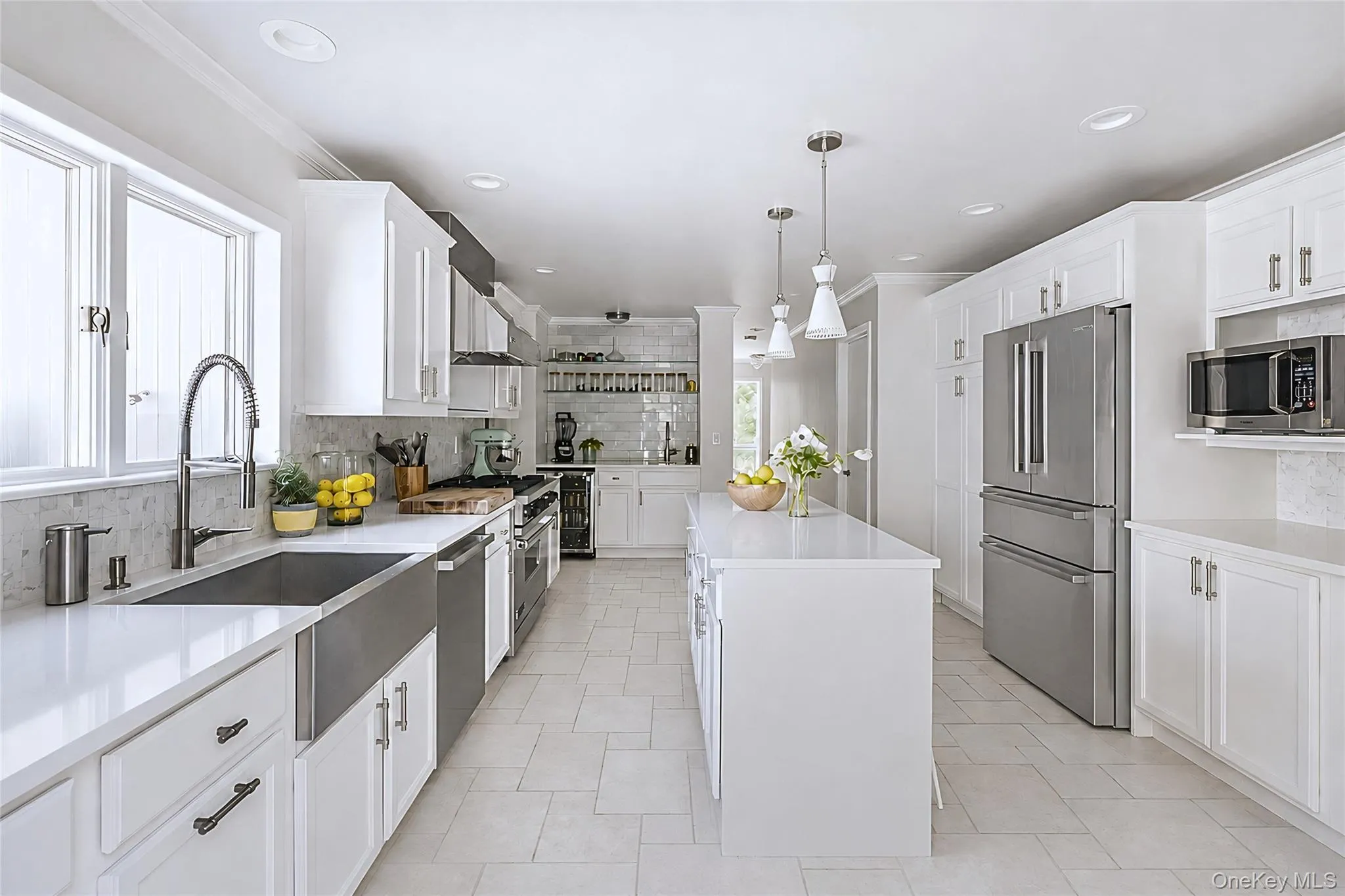 11 N Quarter Road, Southampton, New York 11977