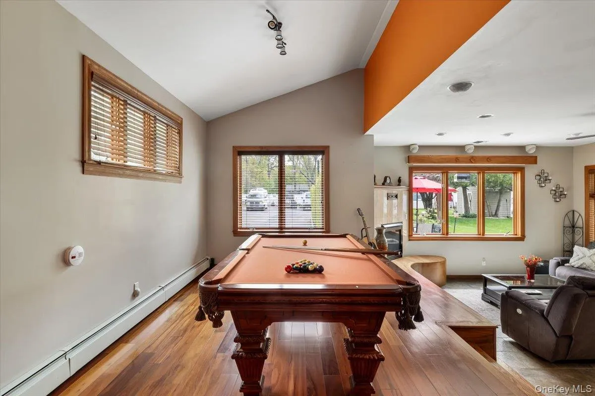 432 Puritan Drive, Brookhaven, NY, 4 Bedrooms Bedrooms, 10 Rooms Rooms,4 BathroomsBathrooms,Residential,For Rent,Puritan,0,996781 432 Puritan Drive, Brookhaven, NY, 4 Bedrooms Bedrooms, 10 Rooms Rooms,4 BathroomsBathrooms,Residential,For Rent,Puritan,0,996781