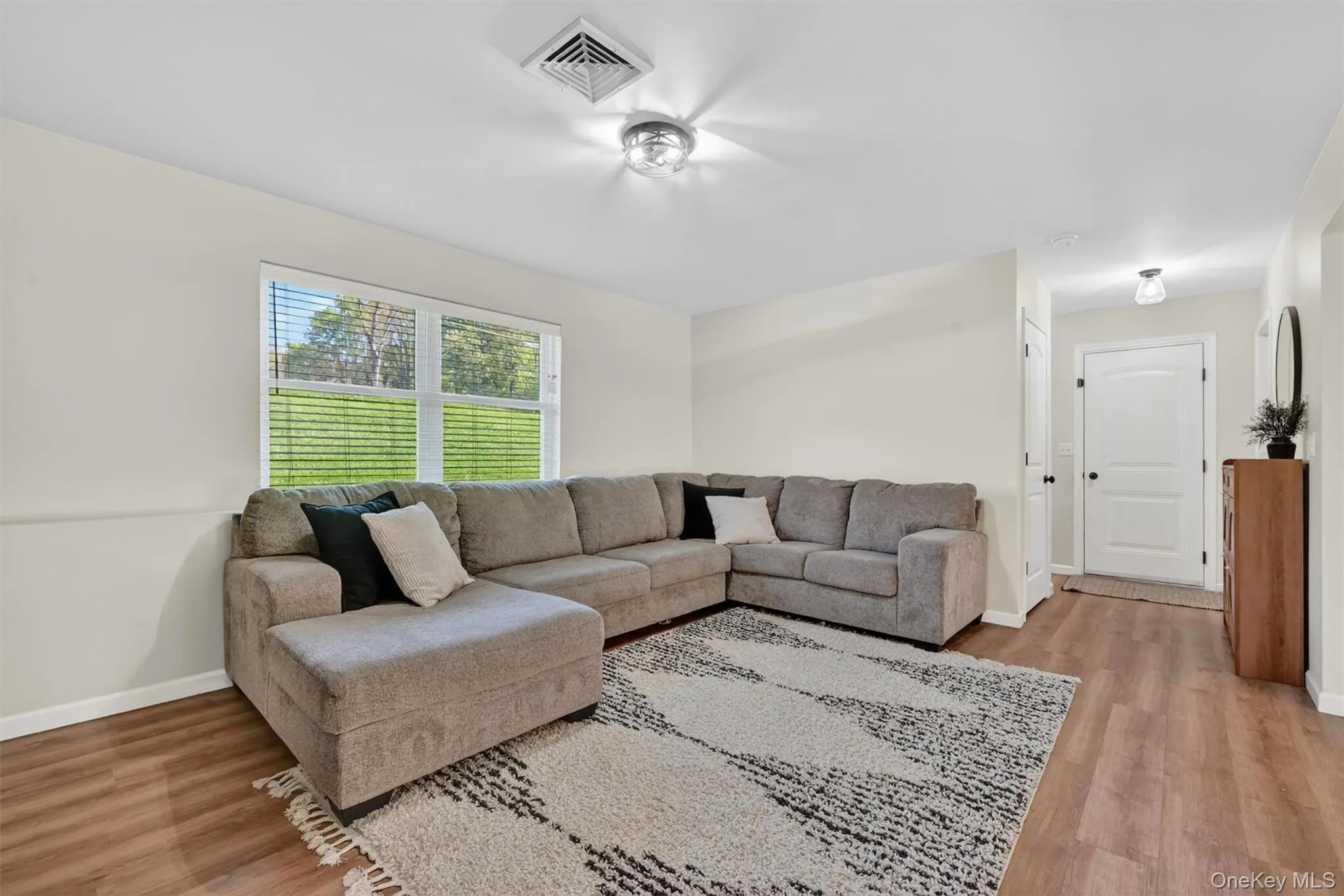 153 Ridge Drive, Middletown, NY, 3 Bedrooms Bedrooms, 8 Rooms Rooms,3 BathroomsBathrooms,Residential Sale,For Rent,Ridge,0,996792 153 Ridge Drive, Middletown, NY, 3 Bedrooms Bedrooms, 8 Rooms Rooms,3 BathroomsBathrooms,Residential Sale,For Rent,Ridge,0,996792