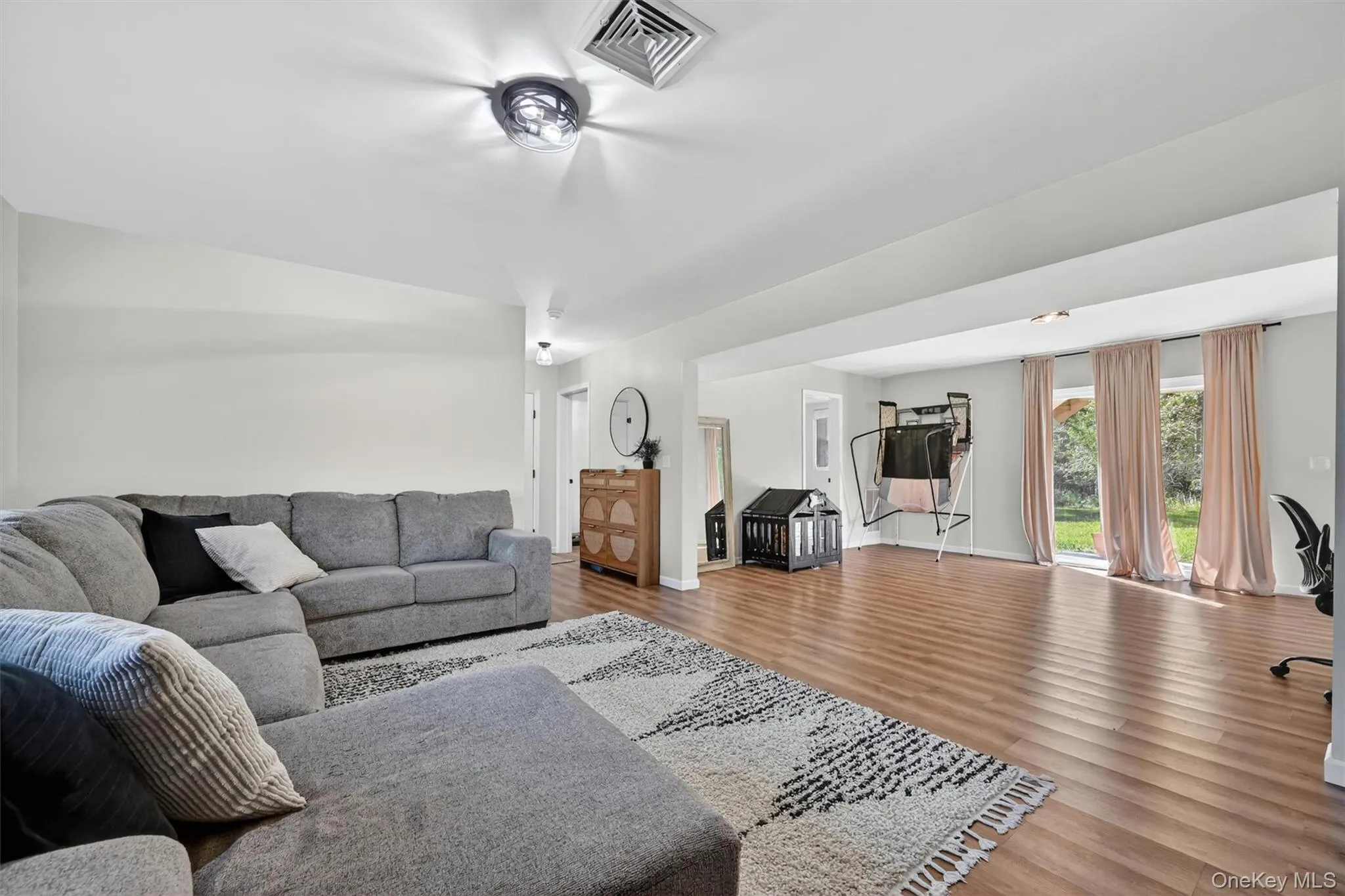 153 Ridge Drive, Middletown, NY, 3 Bedrooms Bedrooms, 8 Rooms Rooms,3 BathroomsBathrooms,Residential Sale,For Rent,Ridge,0,996792 153 Ridge Drive, Middletown, NY, 3 Bedrooms Bedrooms, 8 Rooms Rooms,3 BathroomsBathrooms,Residential Sale,For Rent,Ridge,0,996792