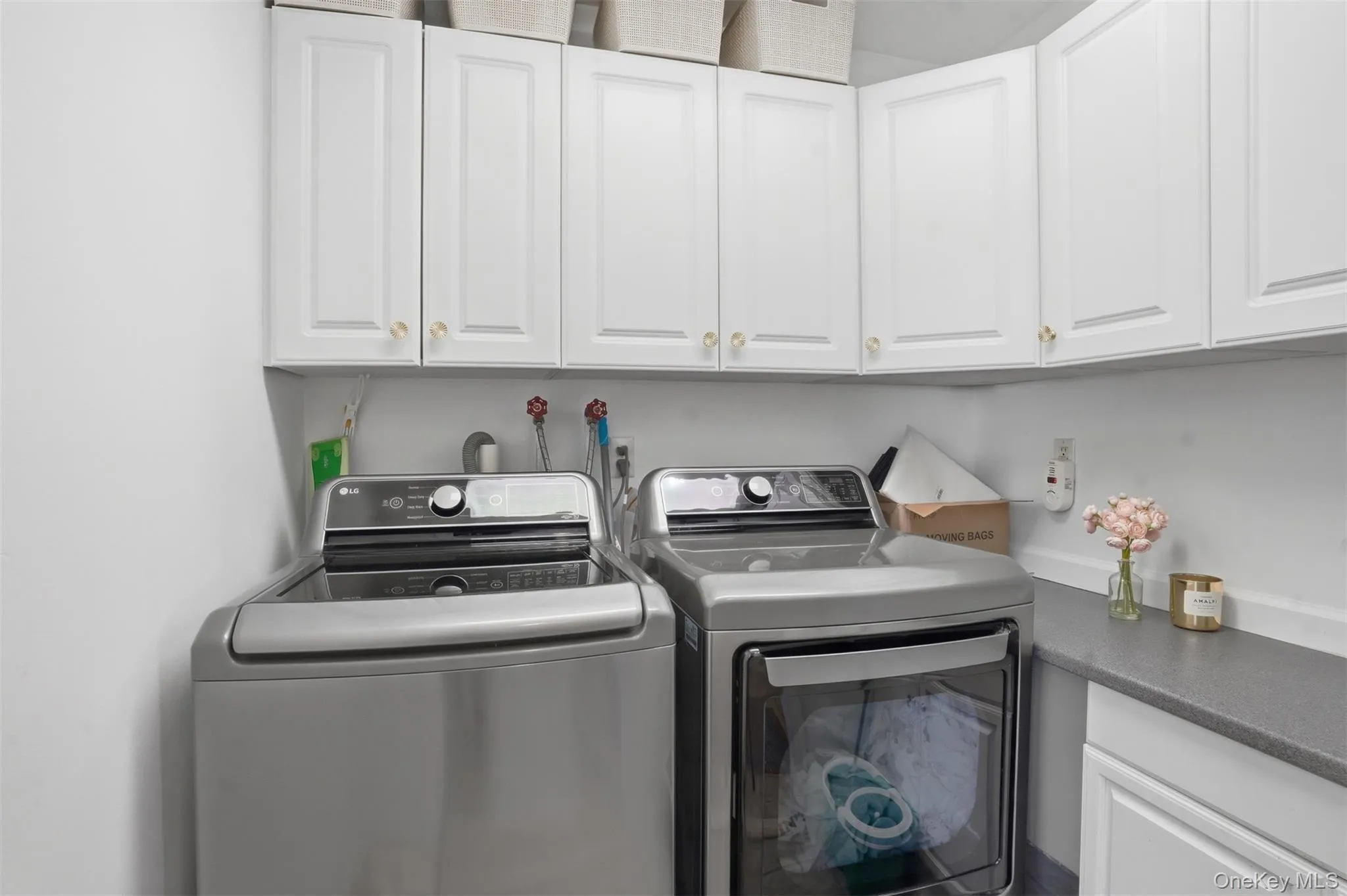 53 Montgomery Street, Goshen, NY, 3 Bedrooms Bedrooms, 7 Rooms Rooms,2 BathroomsBathrooms,Residential,For Rent,Montgomery,0,996795 53 Montgomery Street, Goshen, NY, 3 Bedrooms Bedrooms, 7 Rooms Rooms,2 BathroomsBathrooms,Residential,For Rent,Montgomery,0,996795