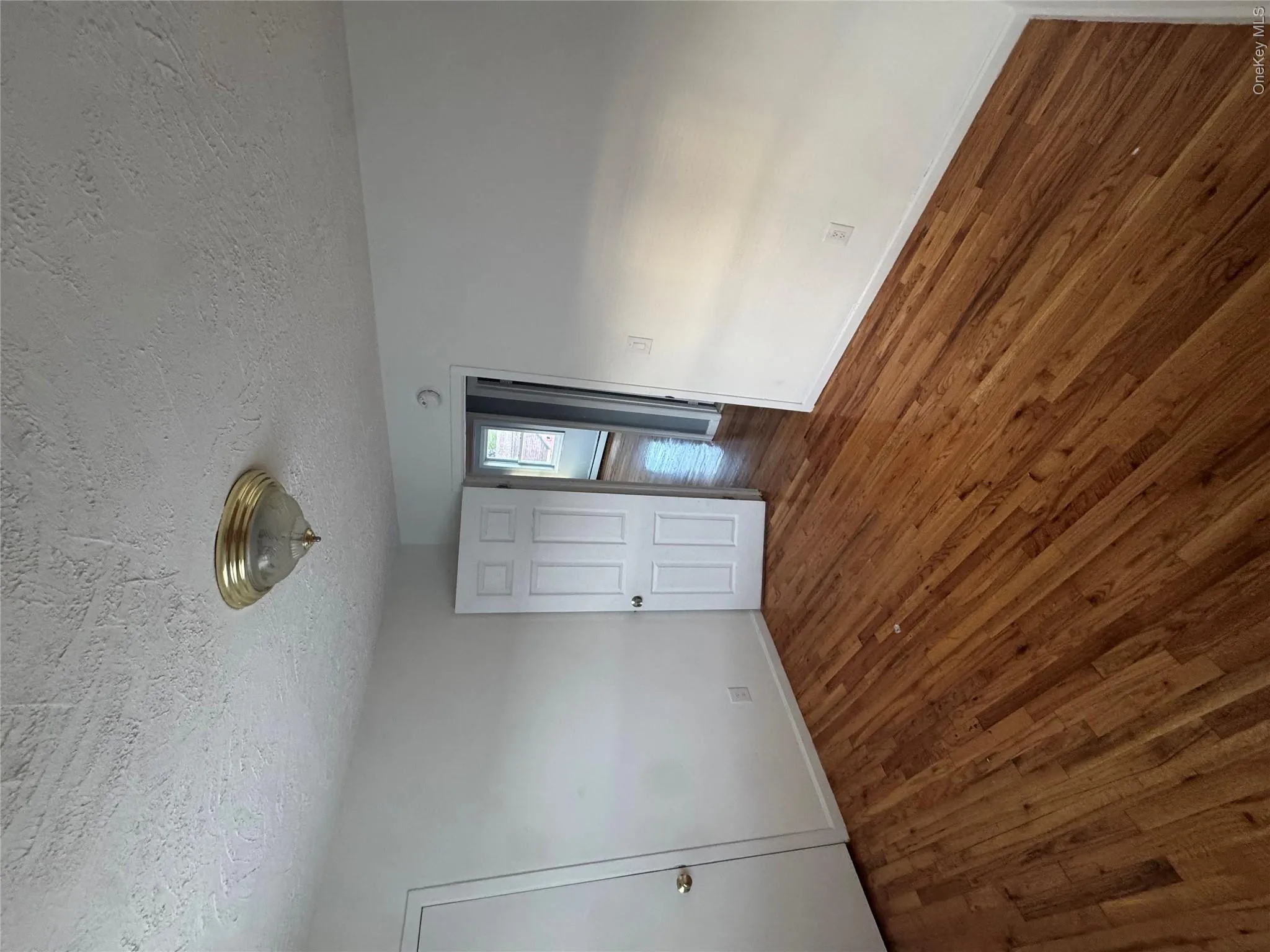 1005 Broadway, Hempstead, NY, 3 Bedrooms Bedrooms, 5 Rooms Rooms,1 BathroomBathrooms,Residential Lease,For Rent,Broadway,0,996801 1005 Broadway, Hempstead, NY, 3 Bedrooms Bedrooms, 5 Rooms Rooms,1 BathroomBathrooms,Residential Lease,For Rent,Broadway,0,996801