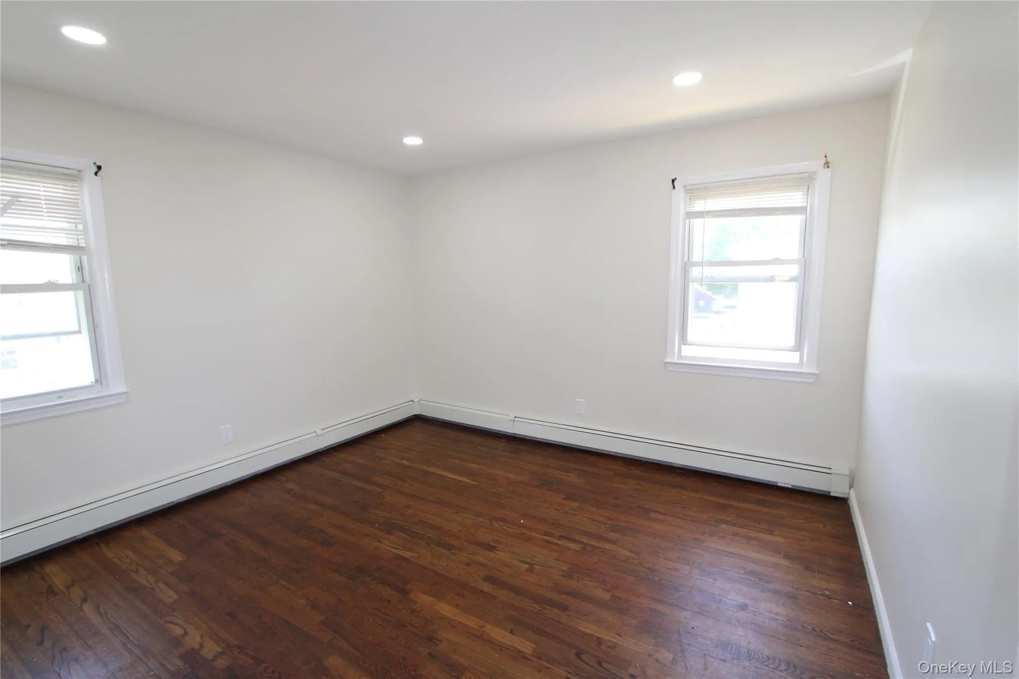 523 Hawthorne Avenue, Hempstead, NY, 3 Bedrooms Bedrooms, 6 Rooms Rooms,1 BathroomBathrooms,Residential Lease,For Rent,Hawthorne,0,996802 523 Hawthorne Avenue, Hempstead, NY, 3 Bedrooms Bedrooms, 6 Rooms Rooms,1 BathroomBathrooms,Residential Lease,For Rent,Hawthorne,0,996802