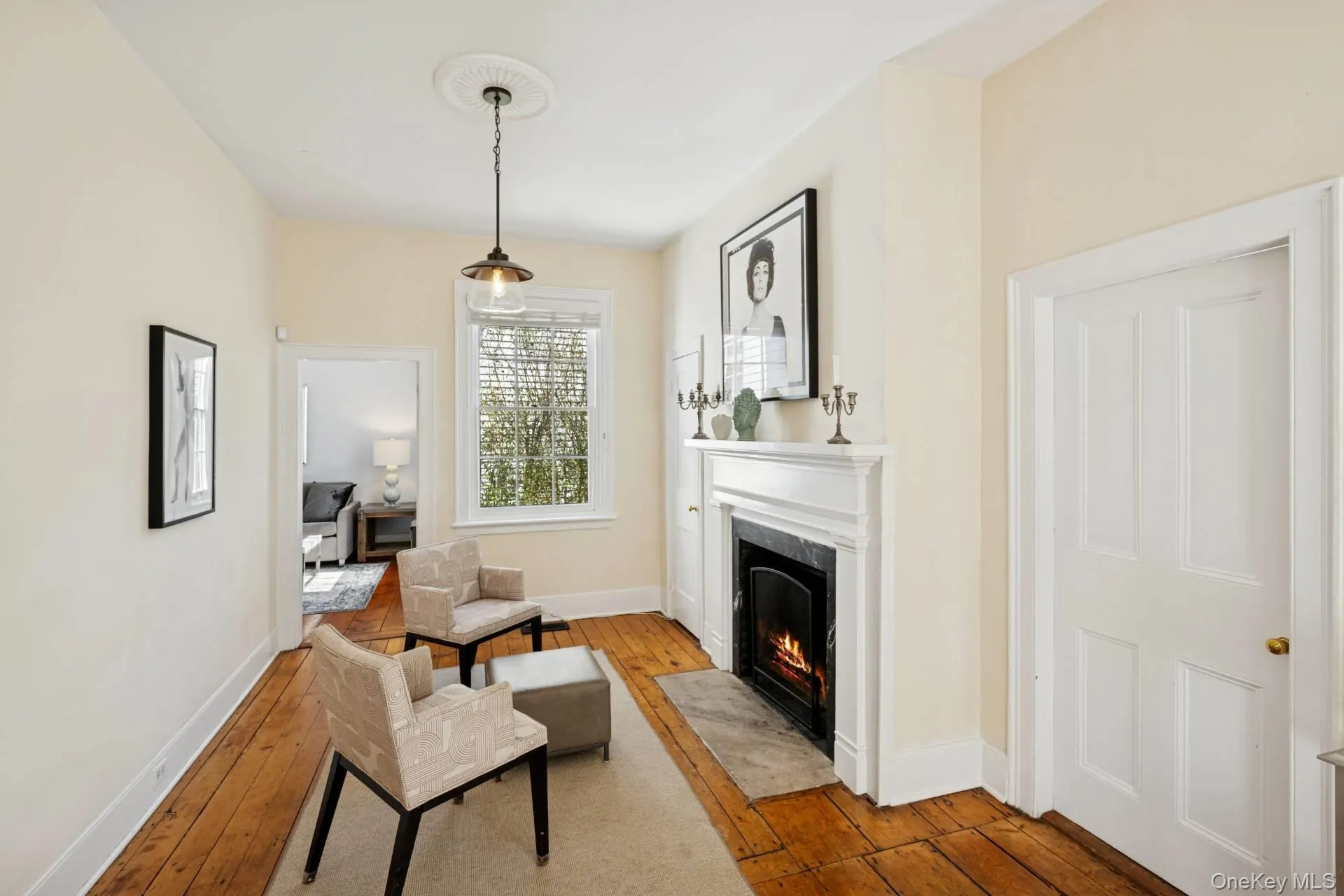 189 Main Street, Southampton, NY, 6 Bedrooms Bedrooms, 9 Rooms Rooms,3 BathroomsBathrooms,Residential Lease,For Rent,Main,0,996807 189 Main Street, Southampton, NY, 6 Bedrooms Bedrooms, 9 Rooms Rooms,3 BathroomsBathrooms,Residential Lease,For Rent,Main,0,996807