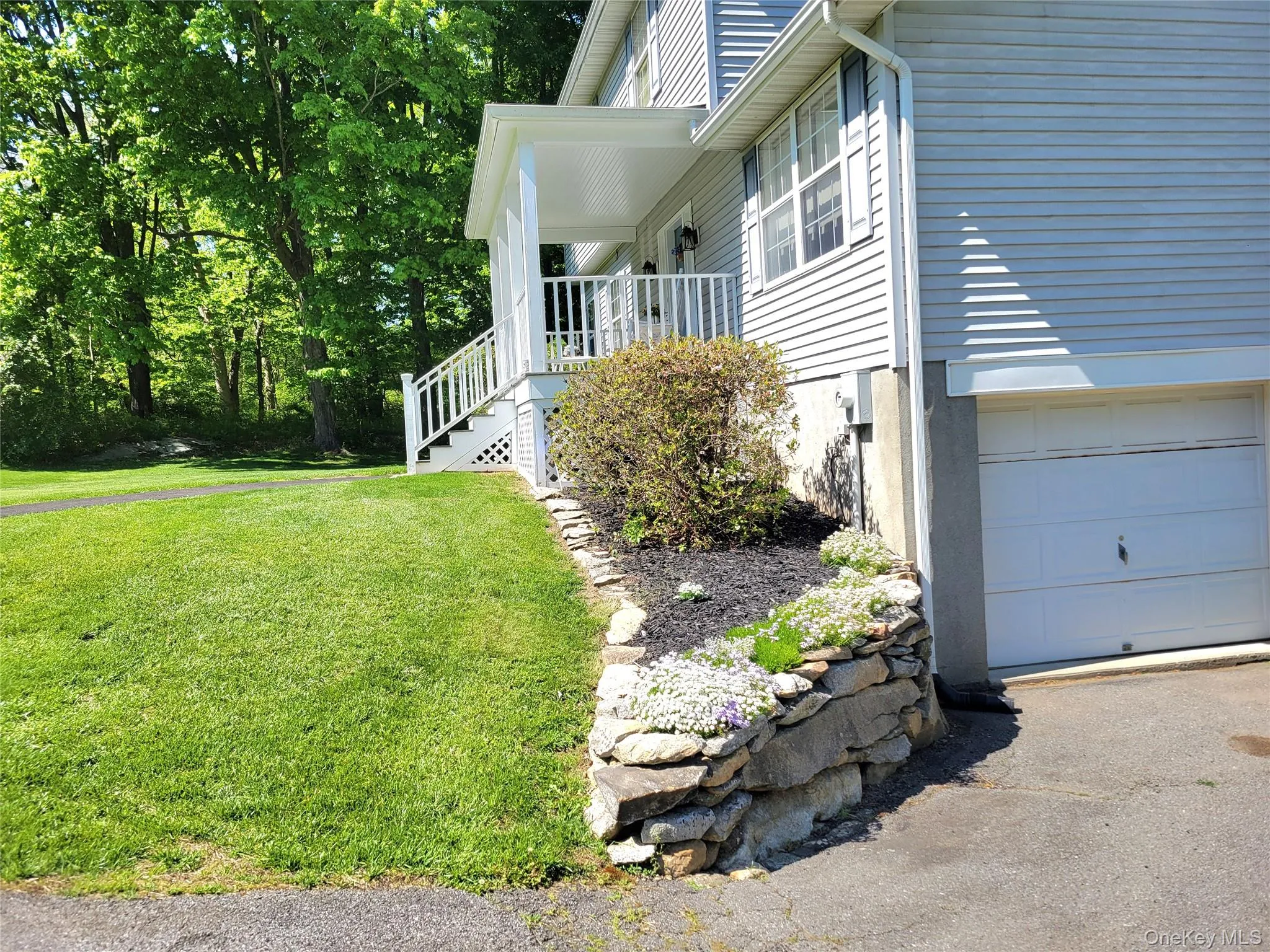 2 Stonewall Drive, Pawling, NY, 3 Bedrooms Bedrooms, 8 Rooms Rooms,2 BathroomsBathrooms,Residential,For Rent,Stonewall,0,996831 2 Stonewall Drive, Pawling, NY, 3 Bedrooms Bedrooms, 8 Rooms Rooms,2 BathroomsBathrooms,Residential,For Rent,Stonewall,0,996831