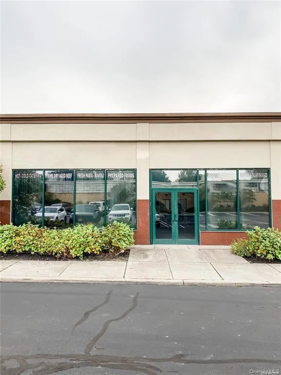 240 Glen Head Road, Oyster Bay, NY, ,Commercial Lease,For Rent,Glen Head,0,996832 240 Glen Head Road, Oyster Bay, NY, ,Commercial Lease,For Rent,Glen Head,0,996832