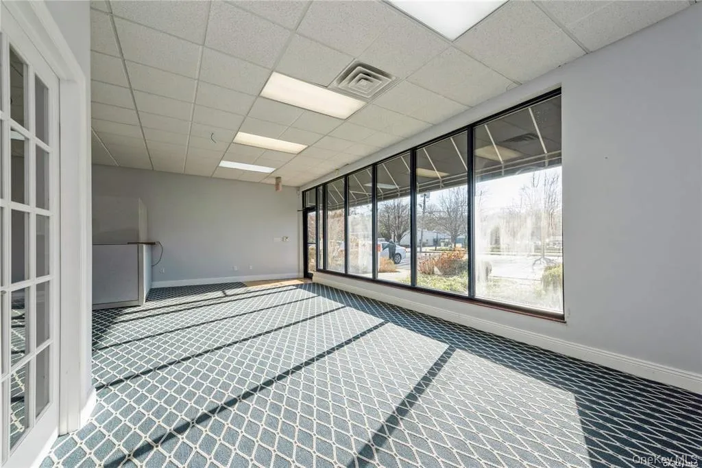 240 Glen Head Road, Oyster Bay, NY, ,Commercial Lease,For Rent,Glen Head,0,996833 240 Glen Head Road, Oyster Bay, NY, ,Commercial Lease,For Rent,Glen Head,0,996833