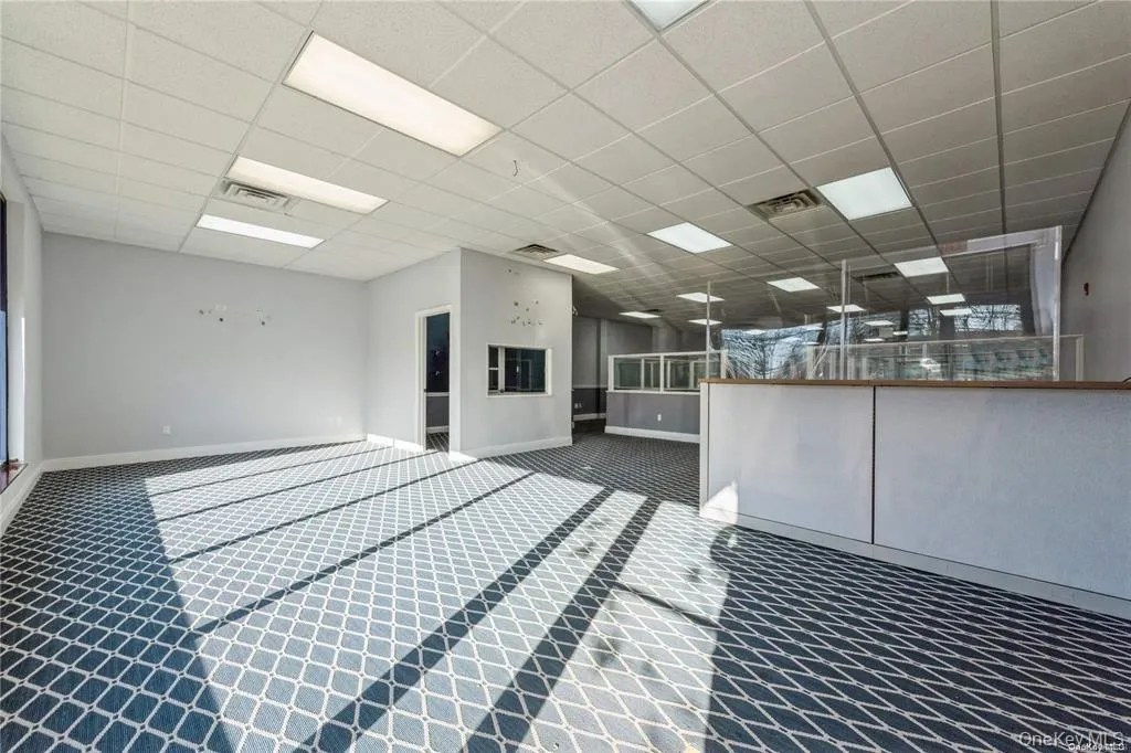 240 Glen Head Road, Oyster Bay, NY, ,Commercial Lease,For Rent,Glen Head,0,996833 240 Glen Head Road, Oyster Bay, NY, ,Commercial Lease,For Rent,Glen Head,0,996833