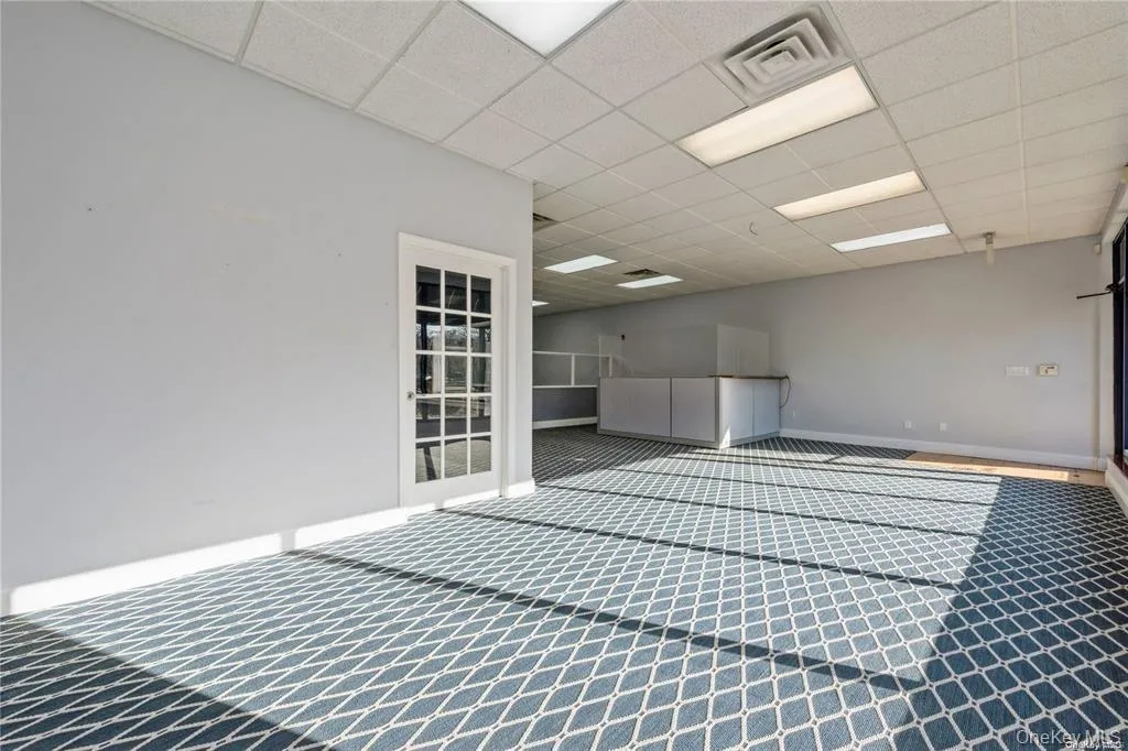 240 Glen Head Road, Oyster Bay, NY, ,Commercial Lease,For Rent,Glen Head,0,996833 240 Glen Head Road, Oyster Bay, NY, ,Commercial Lease,For Rent,Glen Head,0,996833