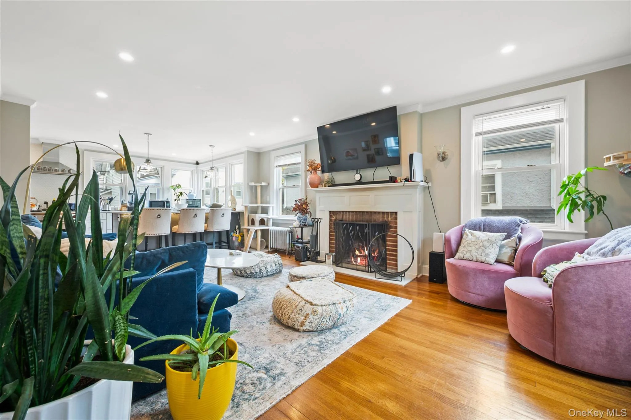 170 Church Street, White Plains, NY, 4 Bedrooms Bedrooms, 7 Rooms Rooms,3 BathroomsBathrooms,Residential Lease,For Rent,Church,0,996836 170 Church Street, White Plains, NY, 4 Bedrooms Bedrooms, 7 Rooms Rooms,3 BathroomsBathrooms,Residential Lease,For Rent,Church,0,996836