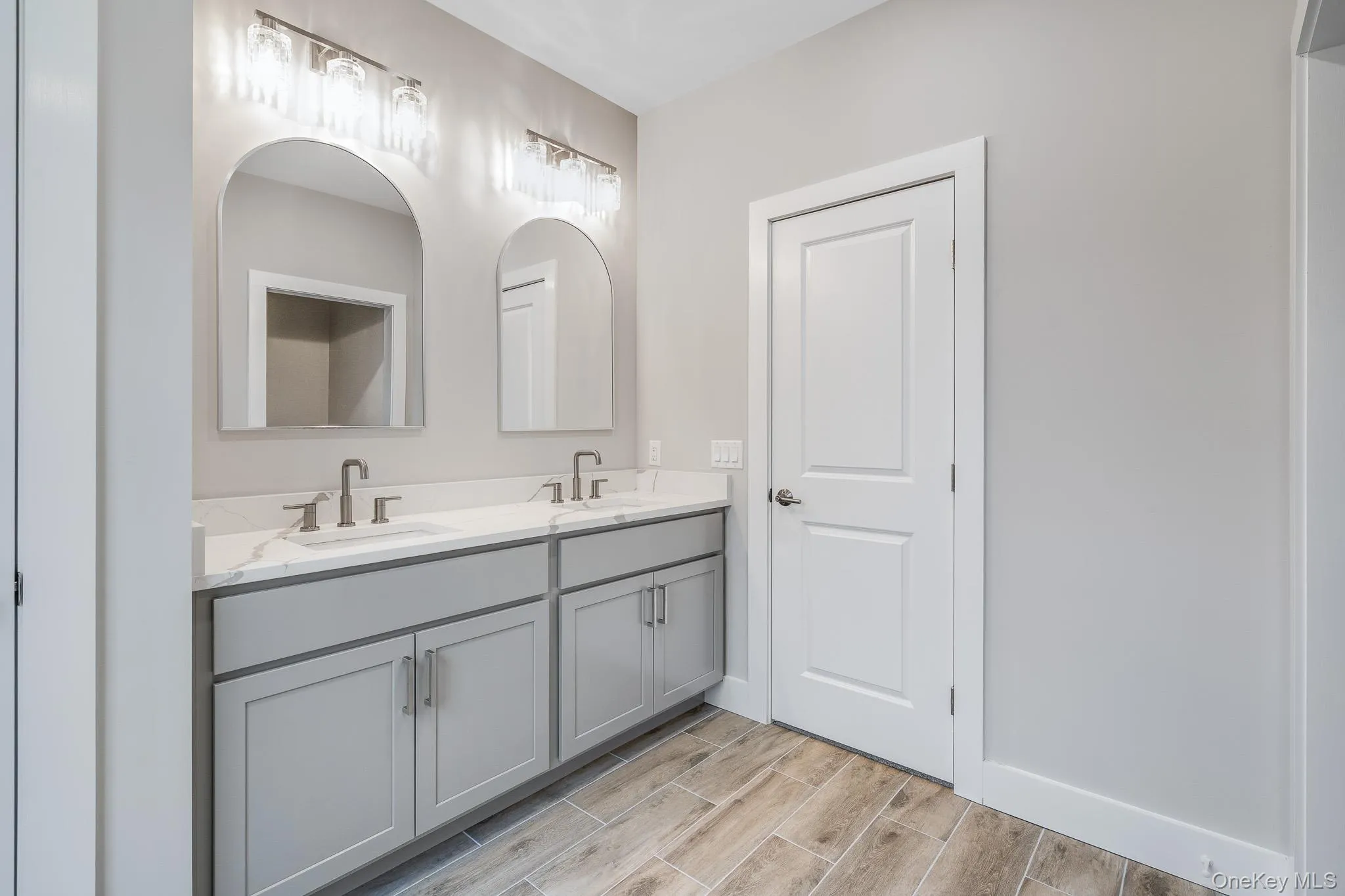 5 Pond View Court, Hyde Park, NY, 3 Bedrooms Bedrooms, 8 Rooms Rooms,3 BathroomsBathrooms,Residential Sale,For Rent,Pond View,0,996839 5 Pond View Court, Hyde Park, NY, 3 Bedrooms Bedrooms, 8 Rooms Rooms,3 BathroomsBathrooms,Residential Sale,For Rent,Pond View,0,996839