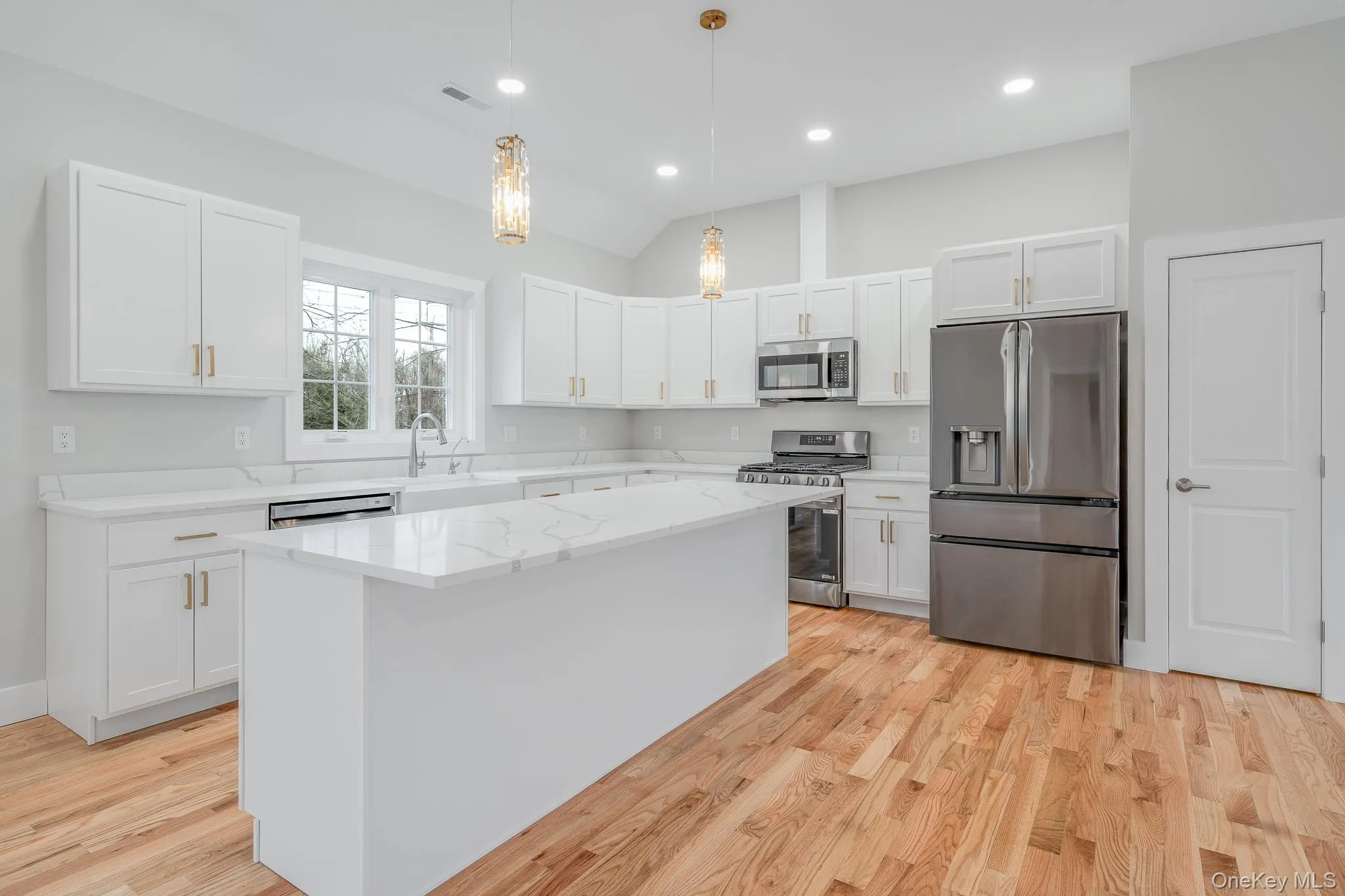 5 Pond View Court, Hyde Park, NY, 3 Bedrooms Bedrooms, 8 Rooms Rooms,3 BathroomsBathrooms,Residential Sale,For Rent,Pond View,0,996839 5 Pond View Court, Hyde Park, NY, 3 Bedrooms Bedrooms, 8 Rooms Rooms,3 BathroomsBathrooms,Residential Sale,For Rent,Pond View,0,996839