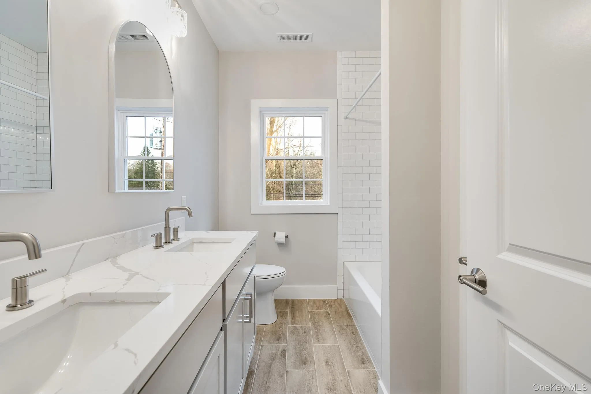 5 Pond View Court, Hyde Park, NY, 3 Bedrooms Bedrooms, 8 Rooms Rooms,3 BathroomsBathrooms,Residential Sale,For Rent,Pond View,0,996839 5 Pond View Court, Hyde Park, NY, 3 Bedrooms Bedrooms, 8 Rooms Rooms,3 BathroomsBathrooms,Residential Sale,For Rent,Pond View,0,996839
