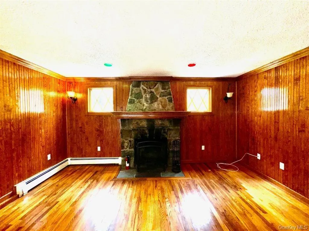 8 Lake Avenue, Monroe, NY, 2 Bedrooms Bedrooms, 6 Rooms Rooms,1 BathroomBathrooms,Residential Lease,For Rent,Lake,0,996841 8 Lake Avenue, Monroe, NY, 2 Bedrooms Bedrooms, 6 Rooms Rooms,1 BathroomBathrooms,Residential Lease,For Rent,Lake,0,996841