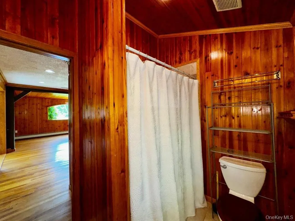 8 Lake Avenue, Monroe, NY, 2 Bedrooms Bedrooms, 6 Rooms Rooms,1 BathroomBathrooms,Residential Lease,For Rent,Lake,0,996841 8 Lake Avenue, Monroe, NY, 2 Bedrooms Bedrooms, 6 Rooms Rooms,1 BathroomBathrooms,Residential Lease,For Rent,Lake,0,996841