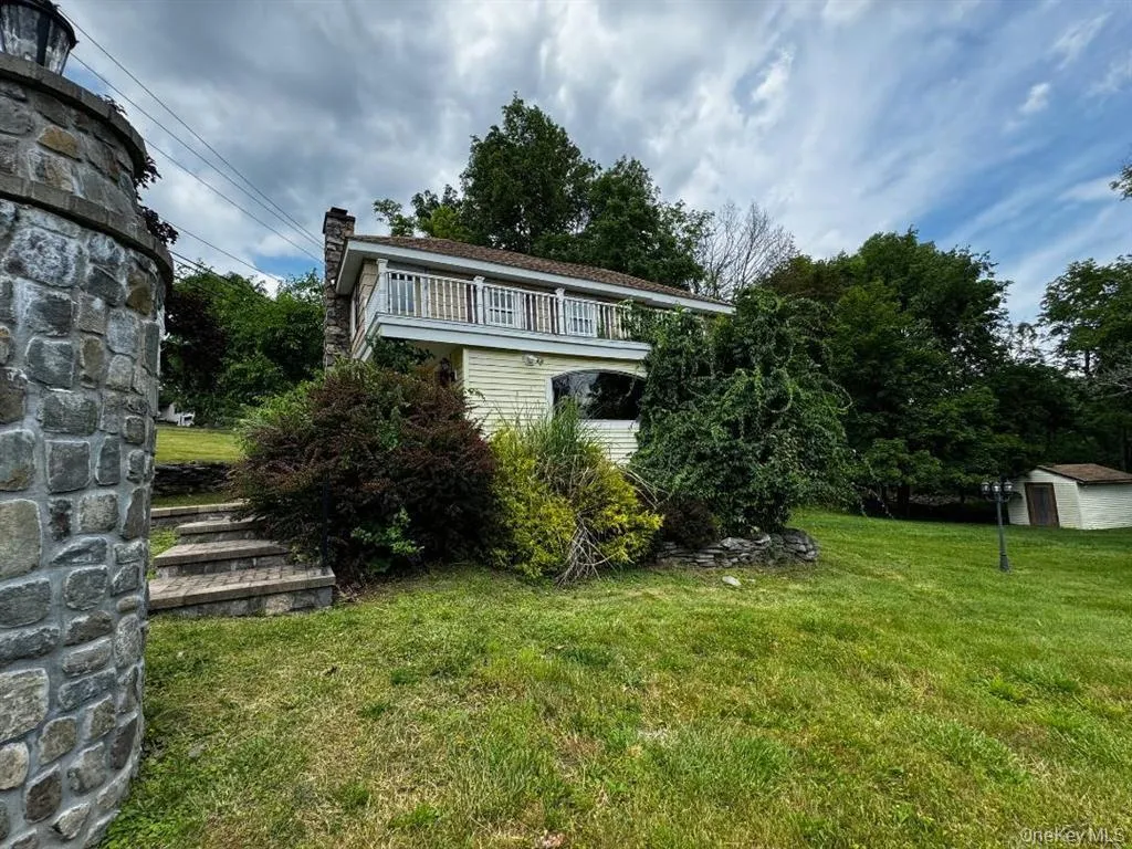 8 Lake Avenue, Monroe, NY, 2 Bedrooms Bedrooms, 6 Rooms Rooms,1 BathroomBathrooms,Residential Lease,For Rent,Lake,0,996841 8 Lake Avenue, Monroe, NY, 2 Bedrooms Bedrooms, 6 Rooms Rooms,1 BathroomBathrooms,Residential Lease,For Rent,Lake,0,996841