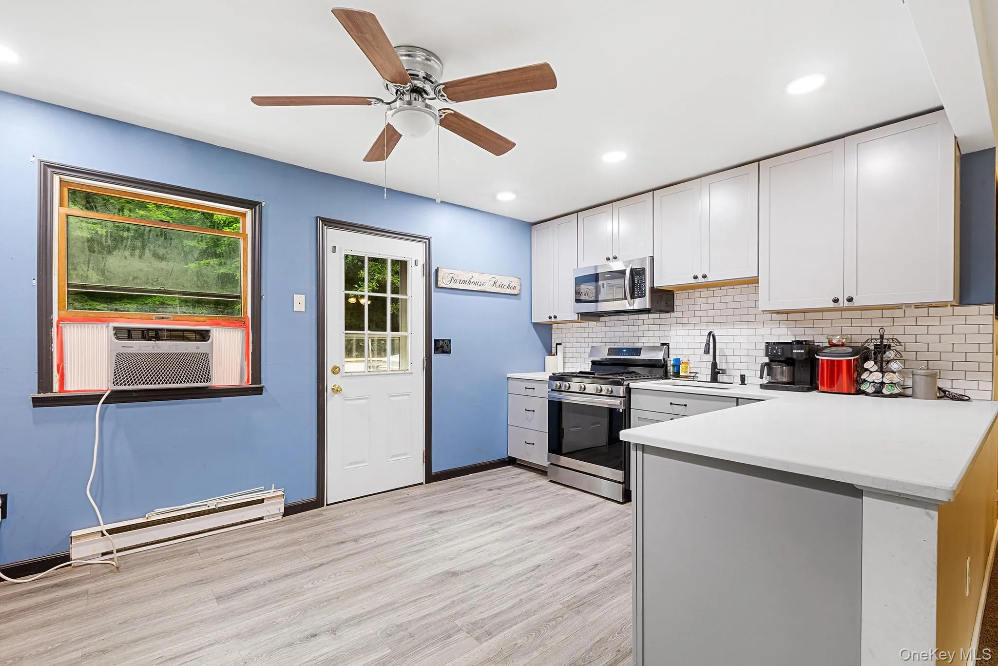 22 Hill View Road, New Windsor, NY, 5 Bedrooms Bedrooms, 10 Rooms Rooms,2 BathroomsBathrooms,Residential,For Rent,Hill View,0,996845 22 Hill View Road, New Windsor, NY, 5 Bedrooms Bedrooms, 10 Rooms Rooms,2 BathroomsBathrooms,Residential,For Rent,Hill View,0,996845