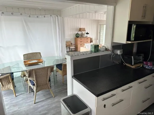 71 Bayview Walk, Brookhaven, NY, 2 Bedrooms Bedrooms, 4 Rooms Rooms,2 BathroomsBathrooms,Residential,For Rent,Bayview,0,996848 71 Bayview Walk, Brookhaven, NY, 2 Bedrooms Bedrooms, 4 Rooms Rooms,2 BathroomsBathrooms,Residential,For Rent,Bayview,0,996848