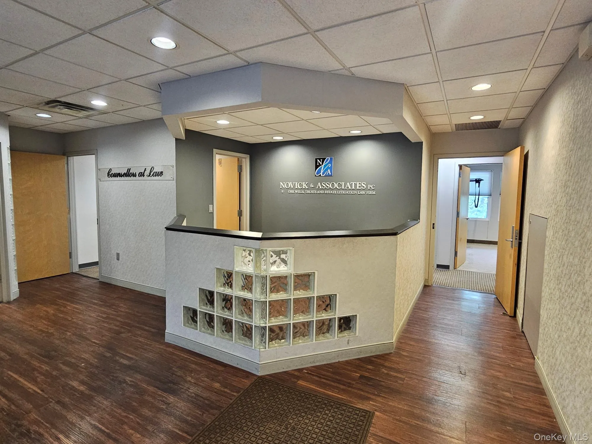 Reception Desk Reception Desk
