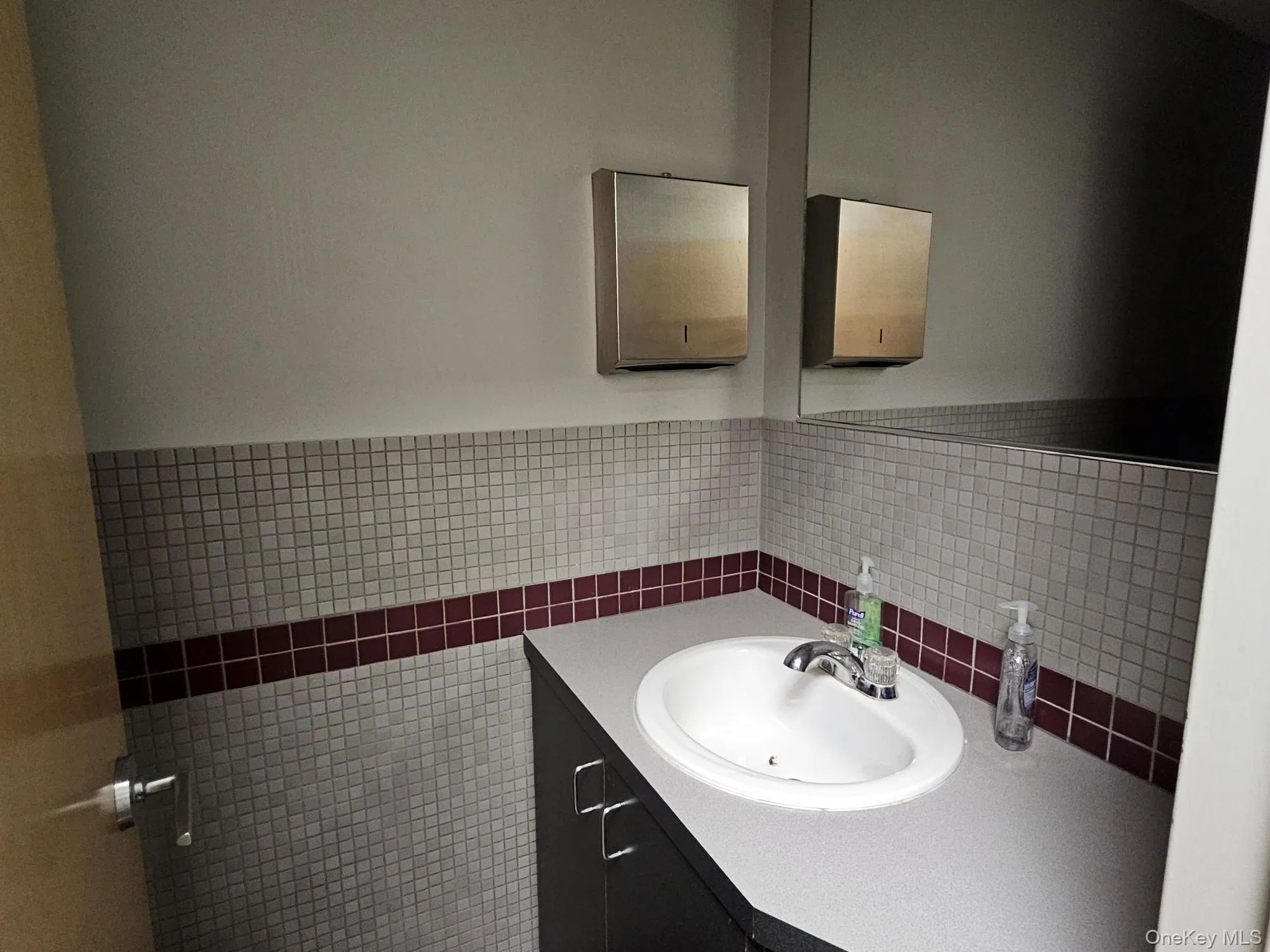 1st Half Bath 1st Half Bath