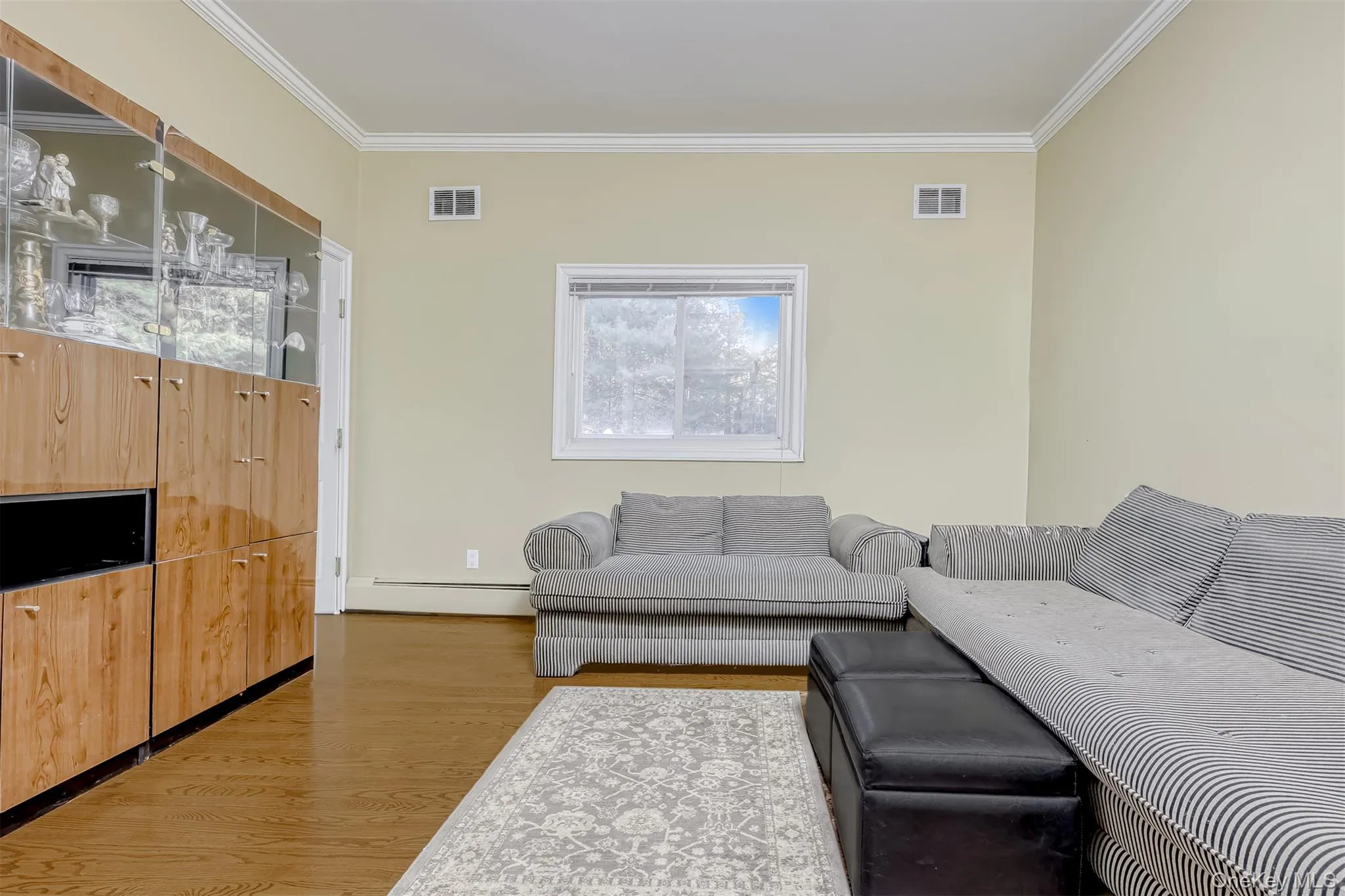 8 Kings Gate Road, Ramapo, NY, 5 Bedrooms Bedrooms, 16 Rooms Rooms,2 BathroomsBathrooms,Residential,For Rent,Kings Gate,0,996858 8 Kings Gate Road, Ramapo, NY, 5 Bedrooms Bedrooms, 16 Rooms Rooms,2 BathroomsBathrooms,Residential,For Rent,Kings Gate,0,996858