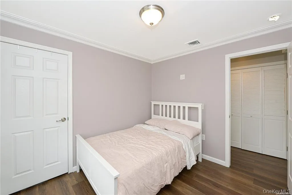 1246 Oakfield Avenue, Hempstead, NY, 3 Bedrooms Bedrooms, 8 Rooms Rooms,2 BathroomsBathrooms,Residential Sale,For Rent,Oakfield,0,996861 1246 Oakfield Avenue, Hempstead, NY, 3 Bedrooms Bedrooms, 8 Rooms Rooms,2 BathroomsBathrooms,Residential Sale,For Rent,Oakfield,0,996861